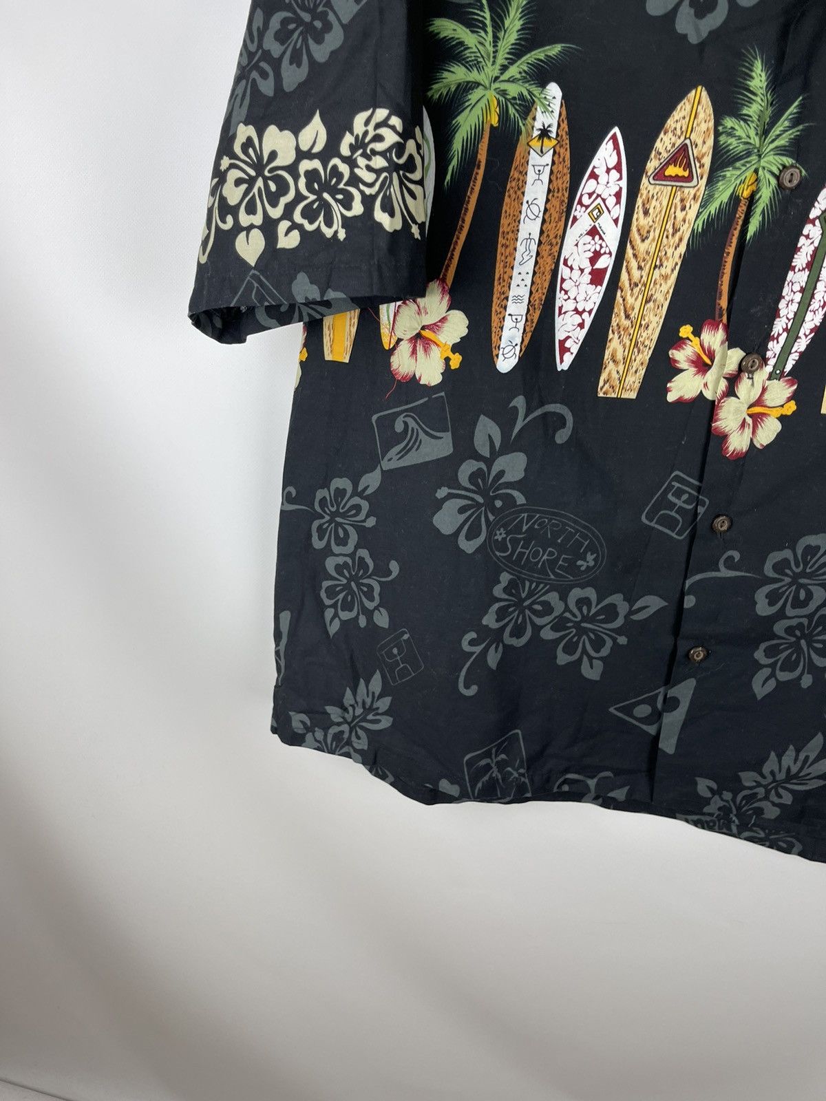 Hawaiian togs vntg made in Hawaii beach surfing print shirt