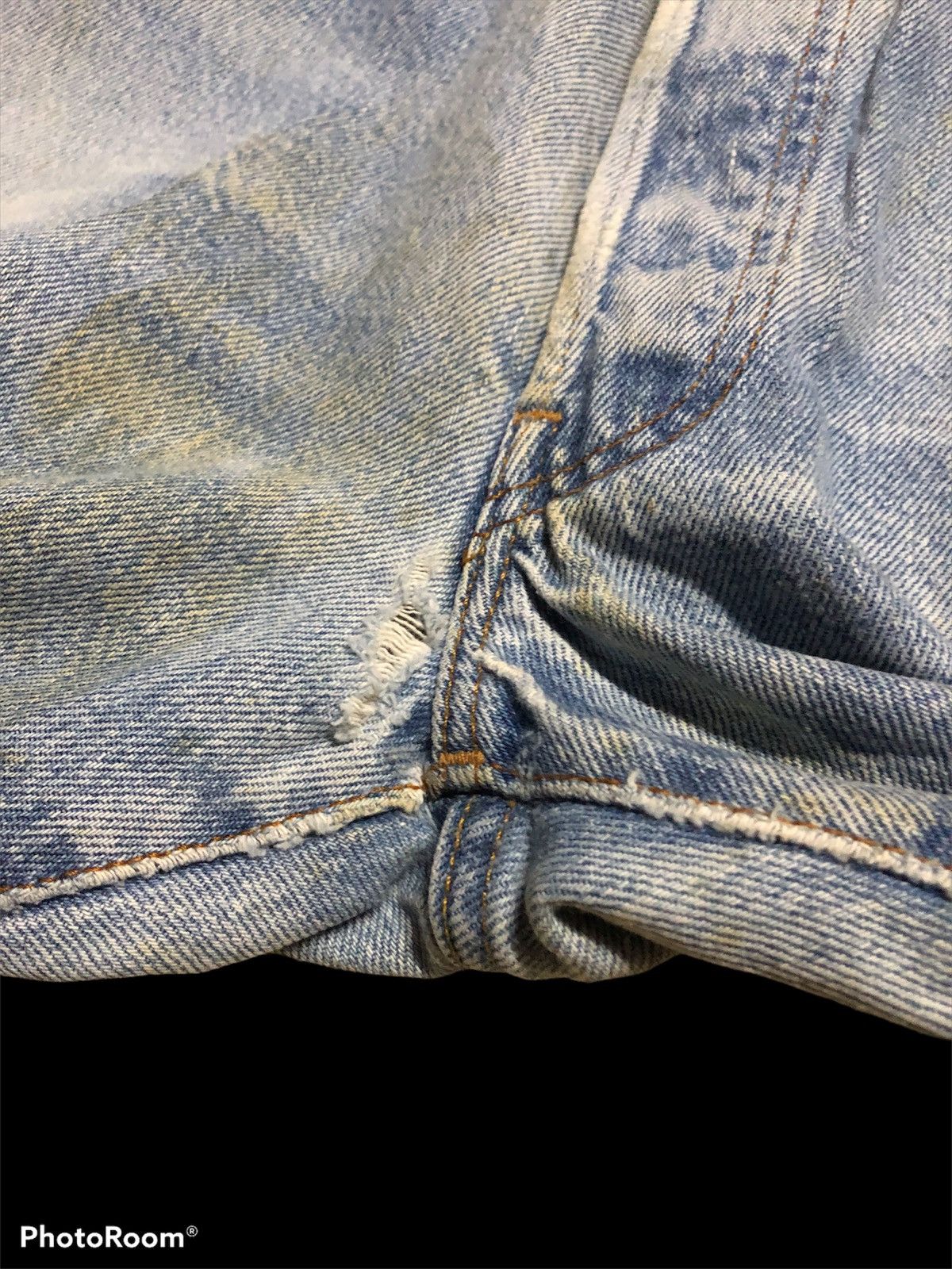 Levi's VTGE 80s Levis 501 DISTRESSED THRASHED DENIM Size US 31 - 11 Thumbnail