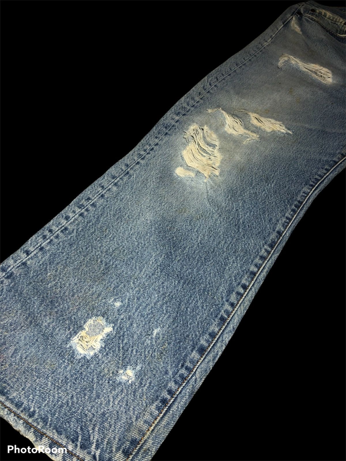 Levi's VTGE 80s Levis 501 DISTRESSED THRASHED DENIM Size US 31 - 6 Thumbnail