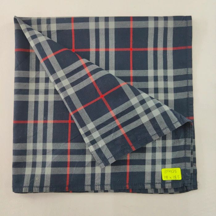 Burberry × Vintage Handkerchief/ Neckerchief/ Bandana - 3F1925 Size ONE SIZE - 2 Thumbnail