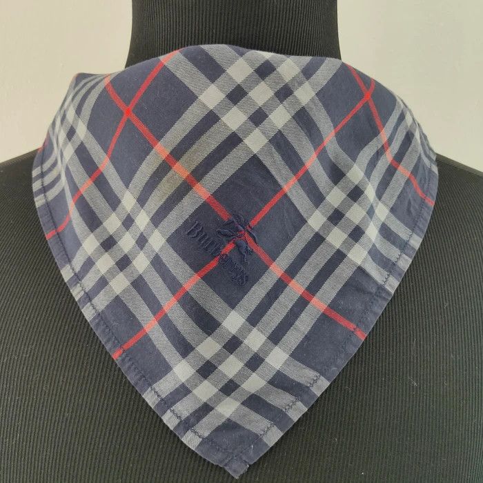 Burberry × Vintage Handkerchief/ Neckerchief/ Bandana - 3F1925 Size ONE SIZE - 1 Thumbnail