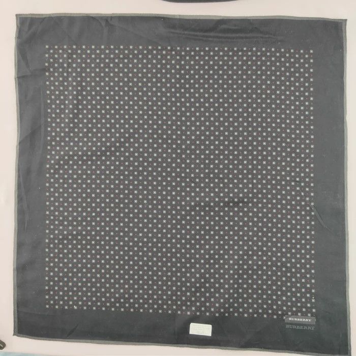 Burberry × Vintage Handkerchief/ Neckerchief/ Bandana - 3F1929 Size ONE SIZE - 6 Thumbnail