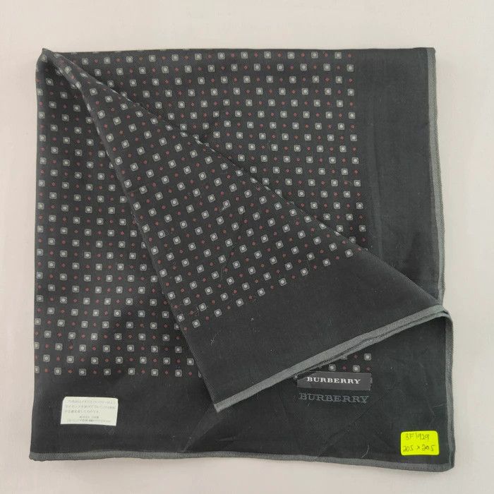 Burberry × Vintage Handkerchief/ Neckerchief/ Bandana - 3F1929 Size ONE SIZE - 2 Thumbnail