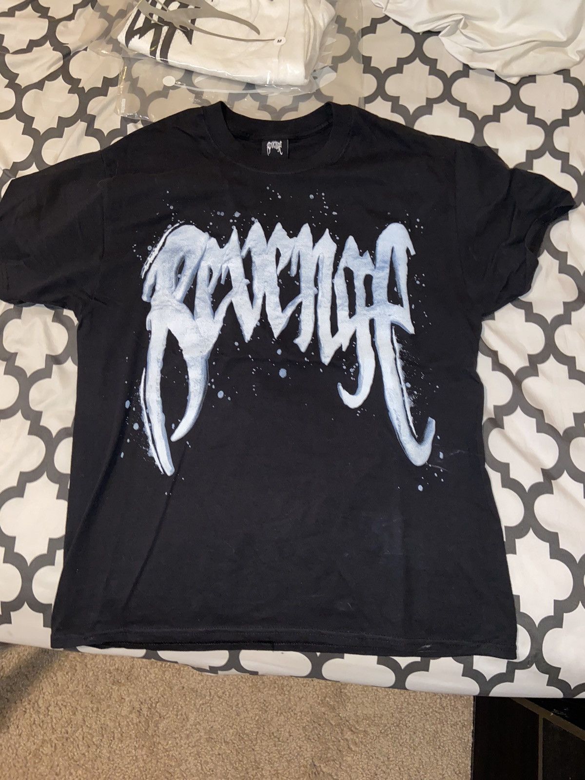 Revenge Snowfall Tee popular Black LARGE