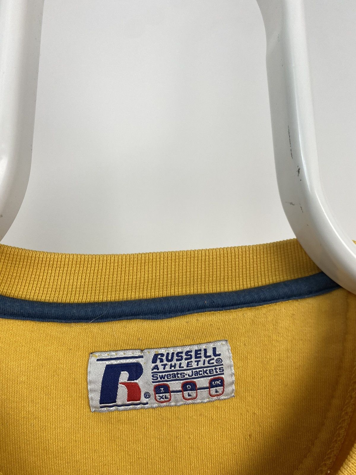 Russell Athletic × Vintage Russell Athletic vintage yellow sweatshirt big logo spellout Size US L / EU 52-54 / 3 - 3 Thumbnail