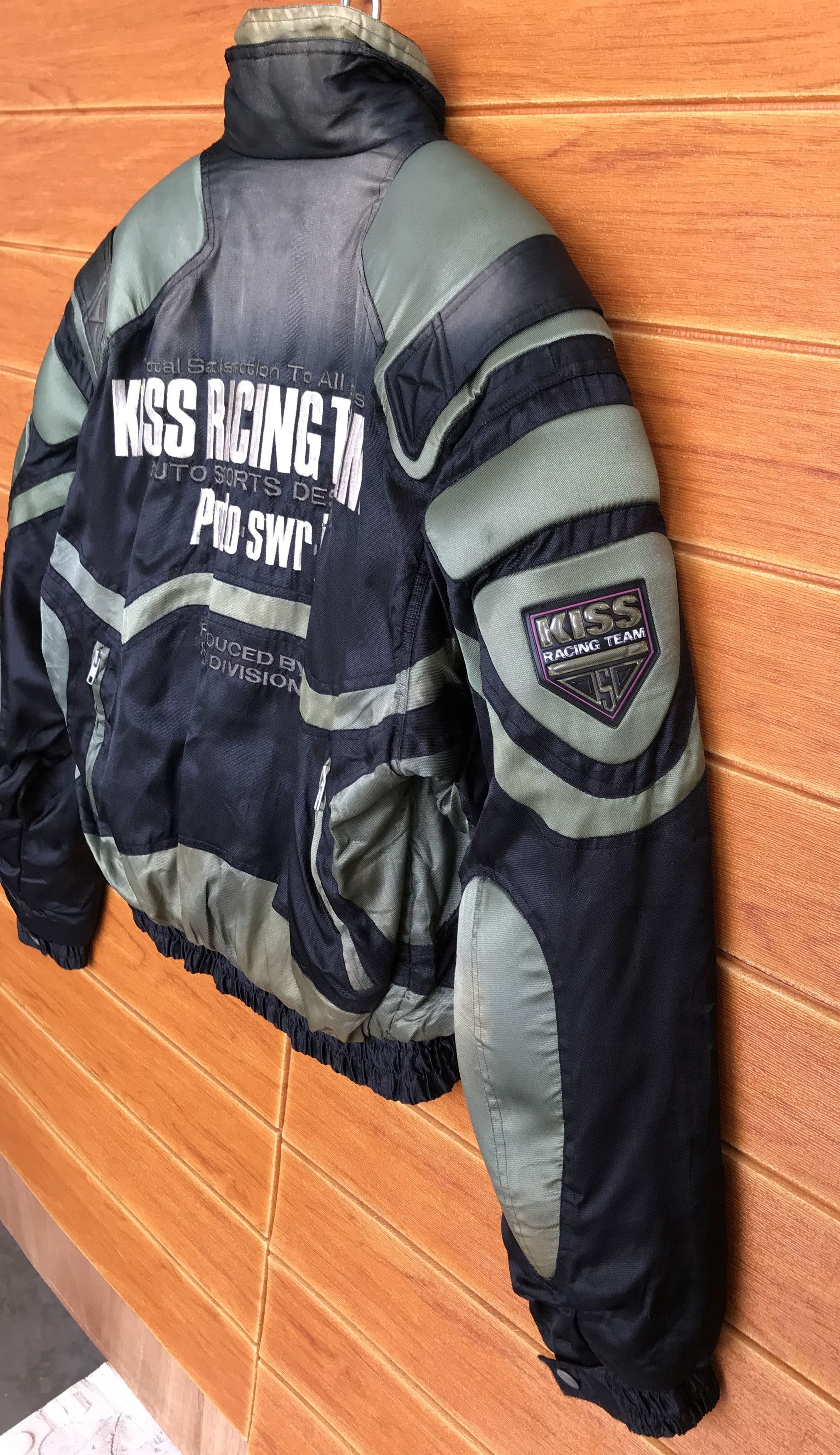 Gear for Sports Vintage 90s Kiss Racing Team SWRJ Japan Jacket Size US L / EU 52-54 / 3 - 14 Thumbnail