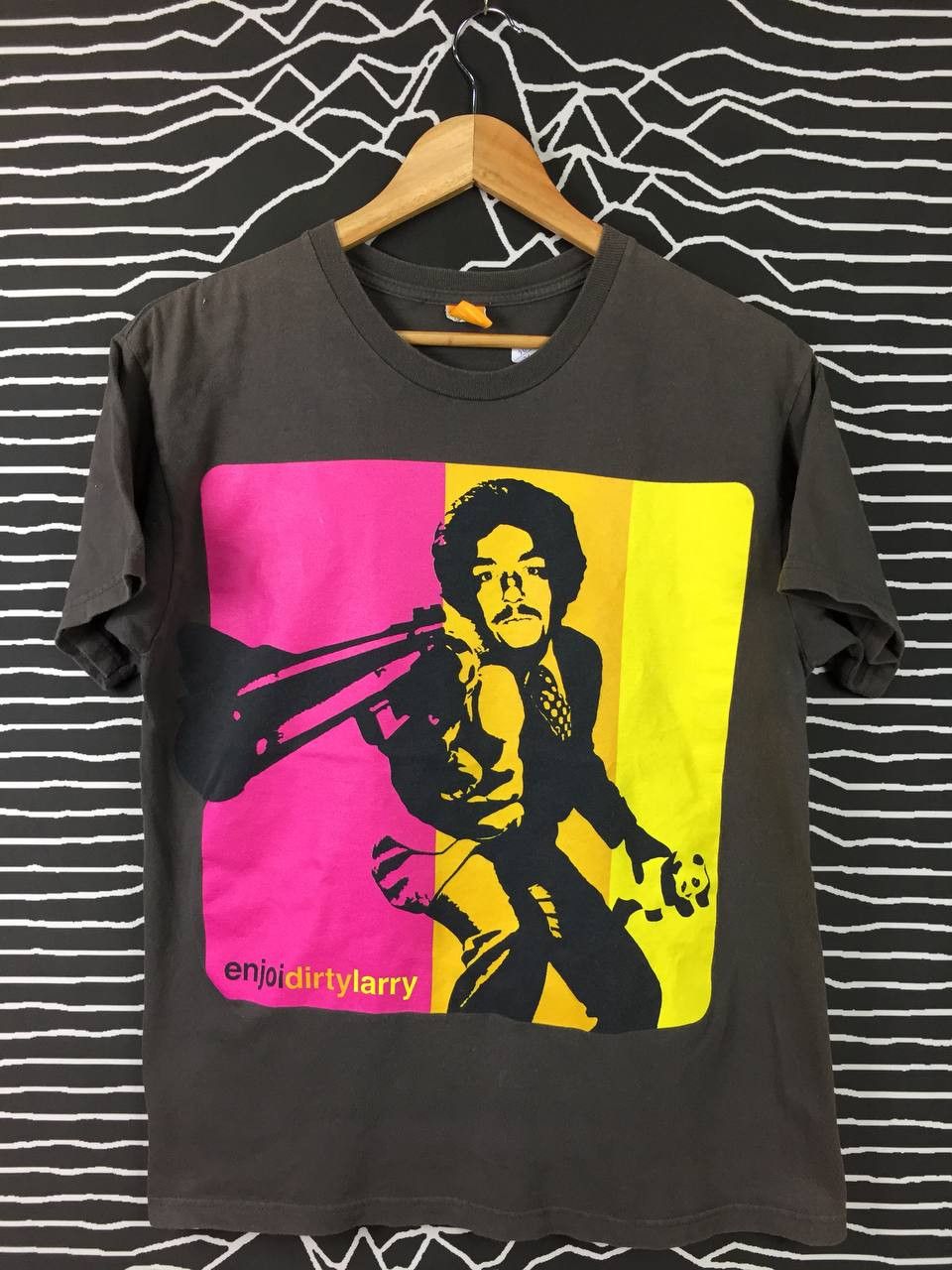 Enjoi Vtg Enjoi Skateboards Dirty Larry Parody Pro Skater Tee Size US M / EU 48-50 / 2 - 2 Thumbnail