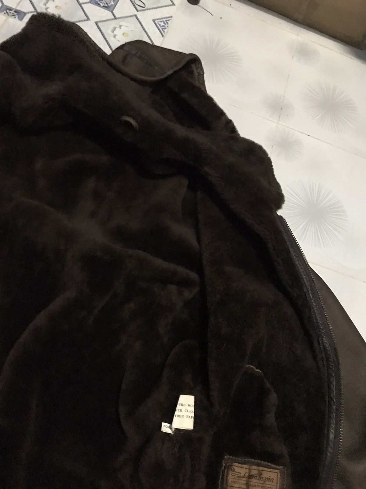 Genuine Leather Vintage Sheepskin Shearling Coat With Hoodie Size US L / EU 52-54 / 3 - 24 Thumbnail