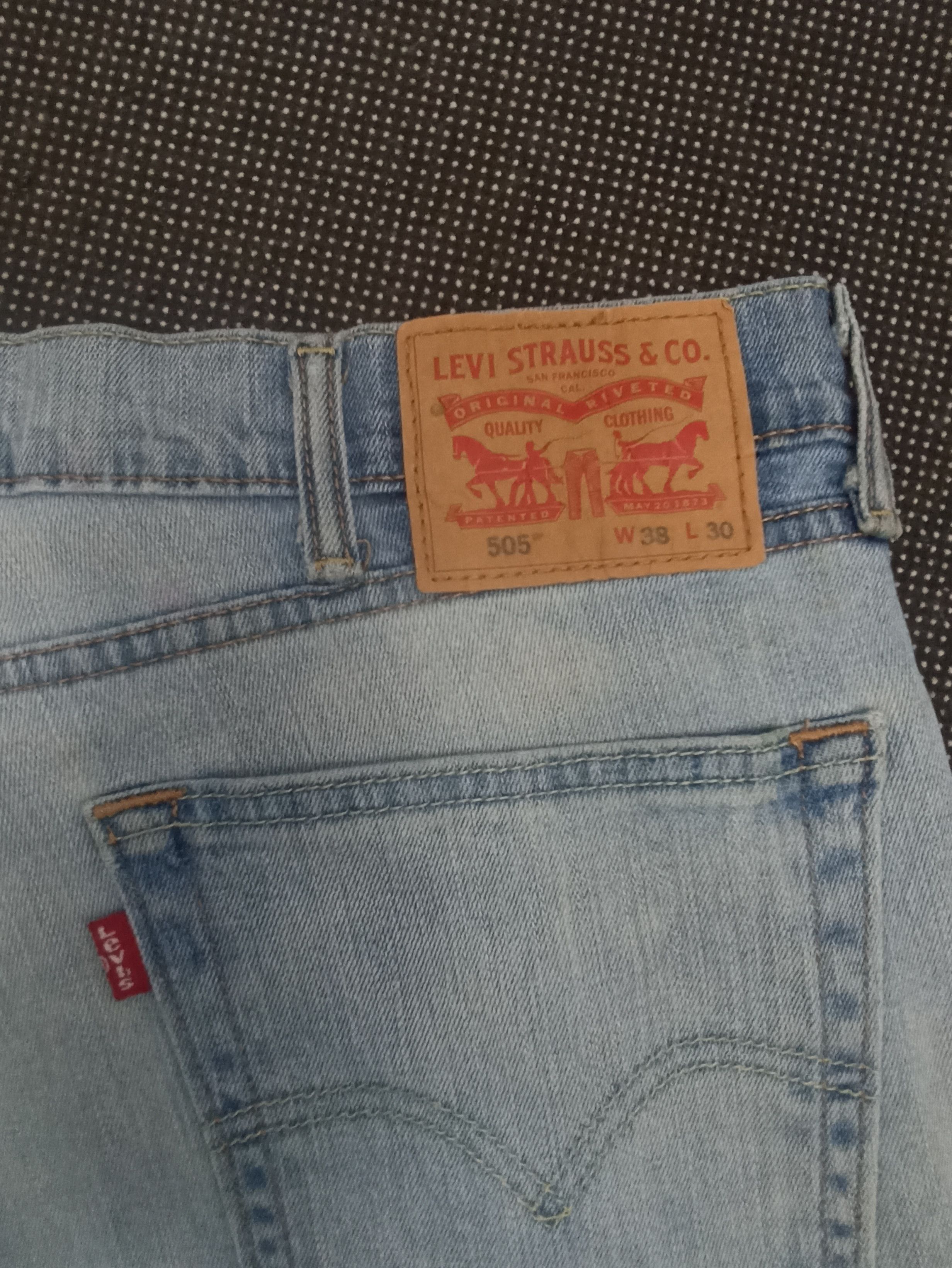 Jean × Levi's × Vintage VINTAGE LEVIS 505 BLUE WASH JEANS -J344 Size US 39 - 9 Thumbnail