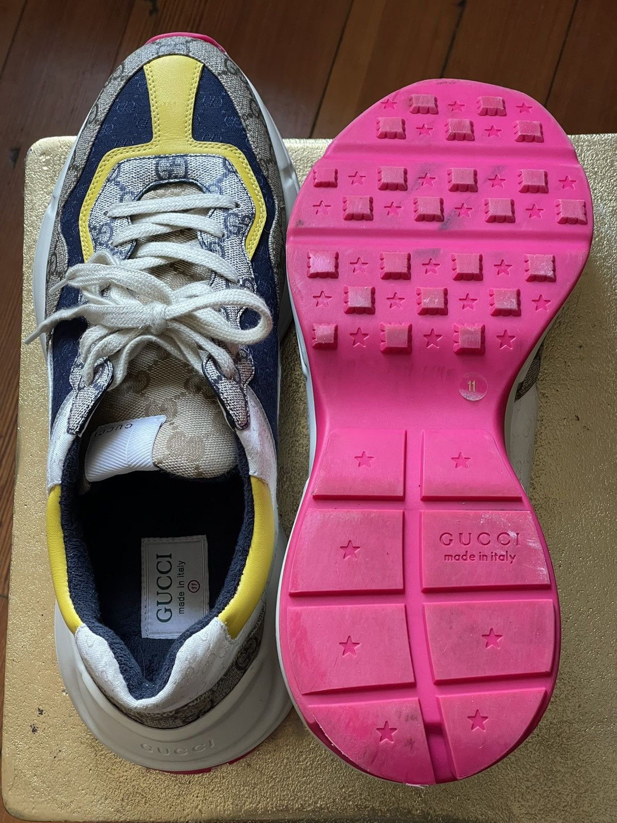 Gucci Gucci Rython Sneakers (Beige/Ebony) Size US 11 / EU 44 - 7 Thumbnail