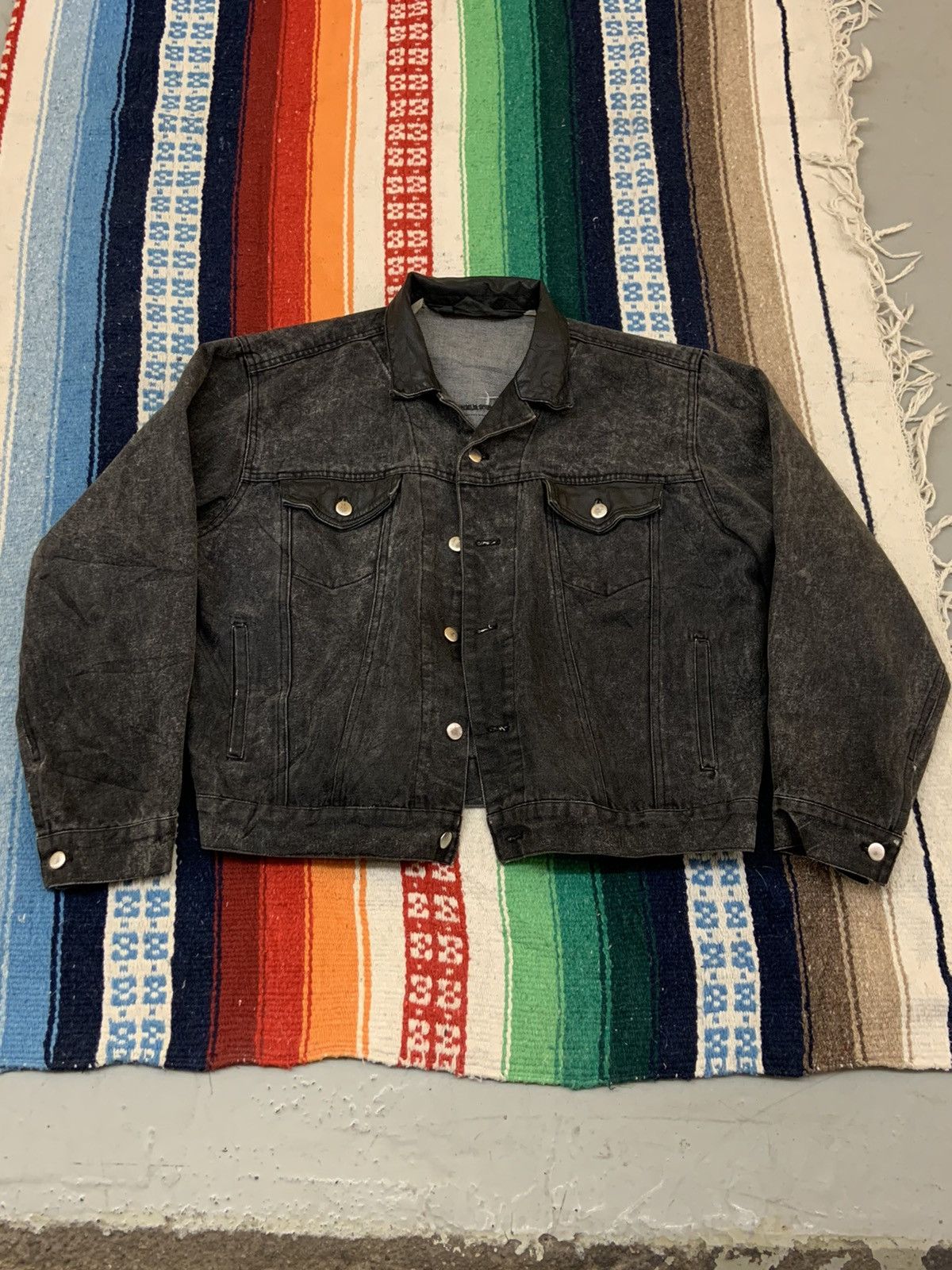 Vintage Vintage 70s Black Denim Jean Jacket Size US L / EU 52-54 / 3 - 1 Preview
