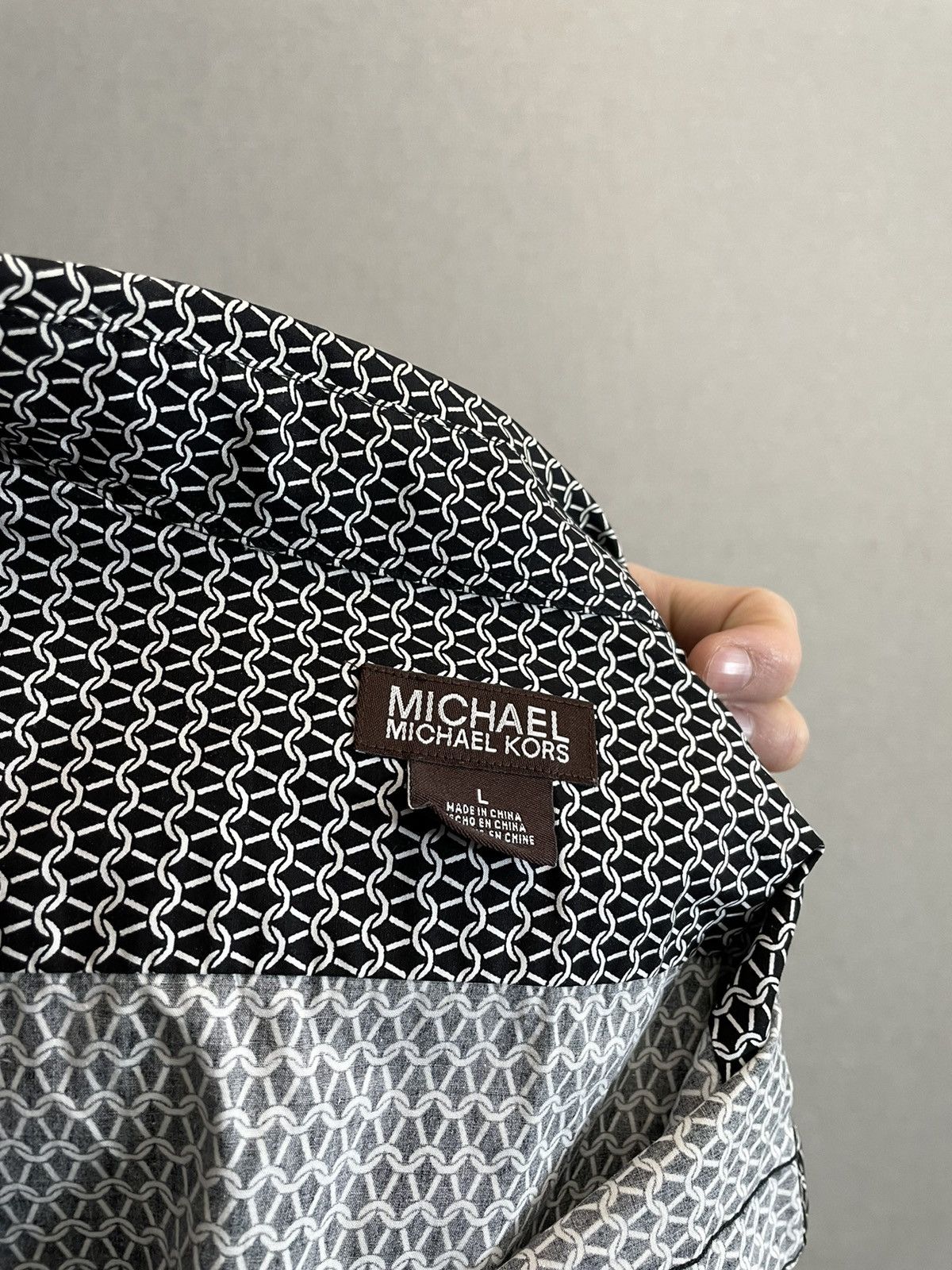 Michael Kors Michael Kors monogram print shirt long sleeve size L Size US L / EU 52-54 / 3 - 9 Thumbnail