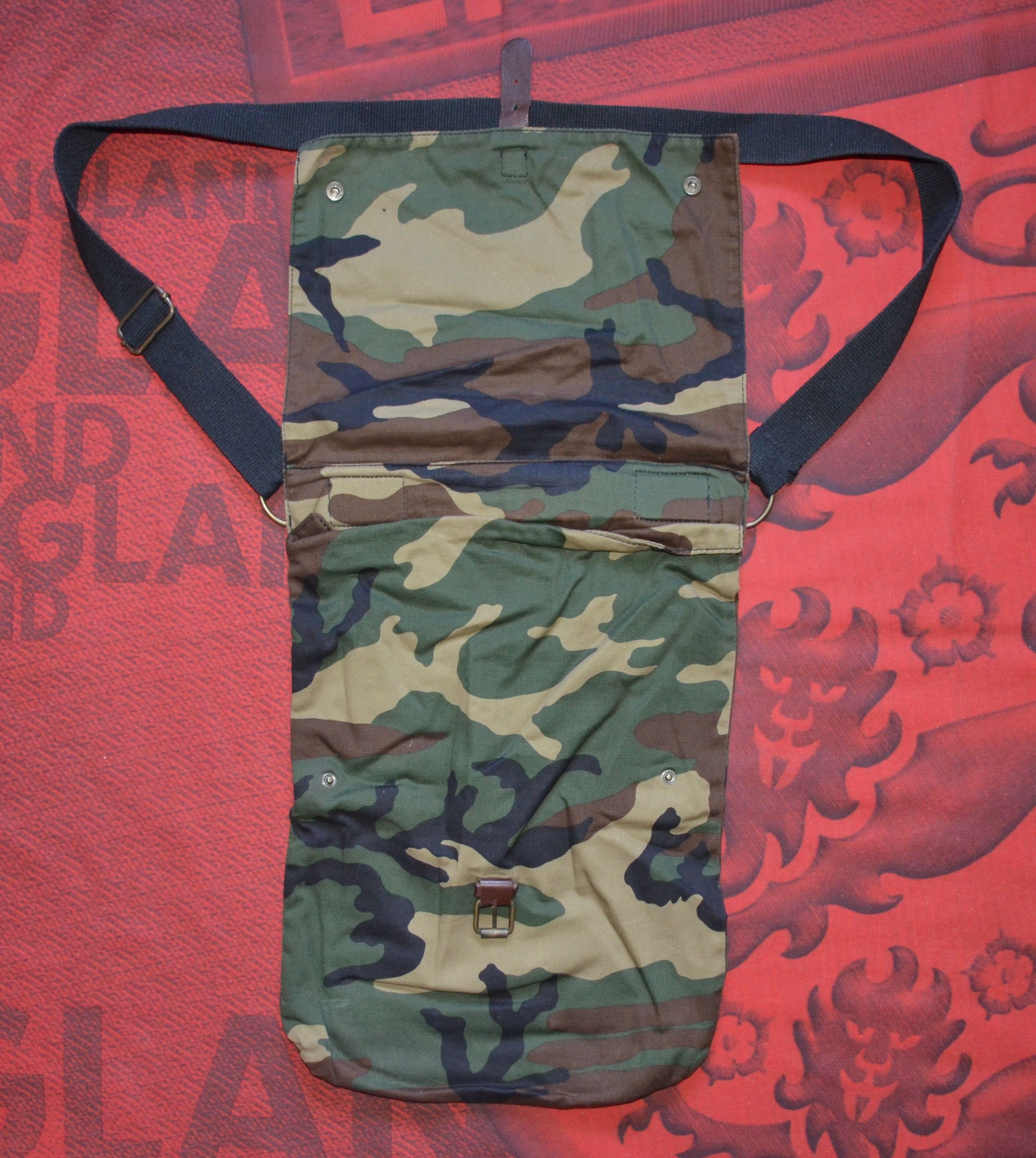 Dolce & Gabbana Dolce & Gabbana Beach Wear Military Messenger Bag MadeItaly Size ONE SIZE - 18 Thumbnail