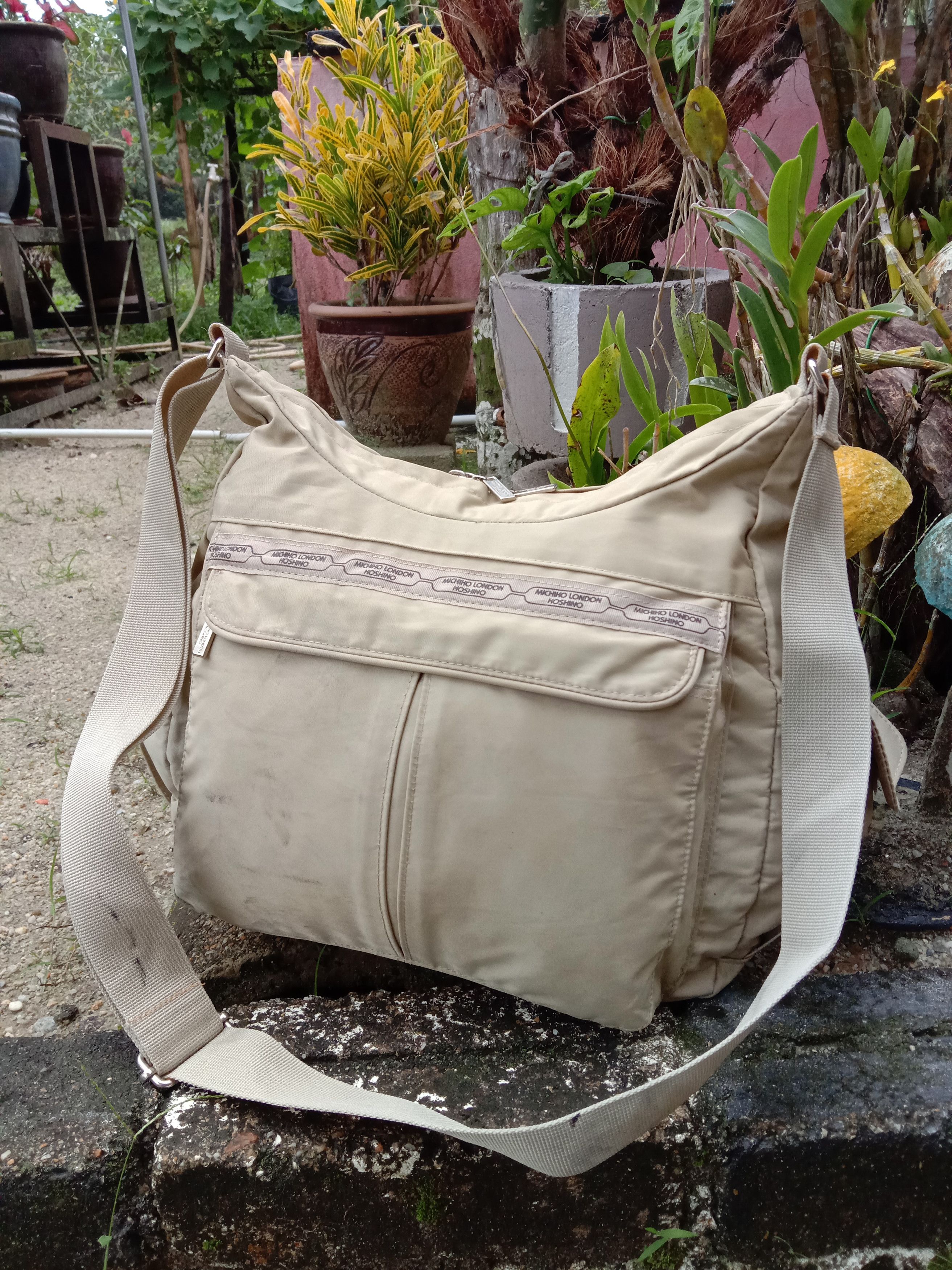 Michiko Koshino London Michiko London Shoulder Bag Logo