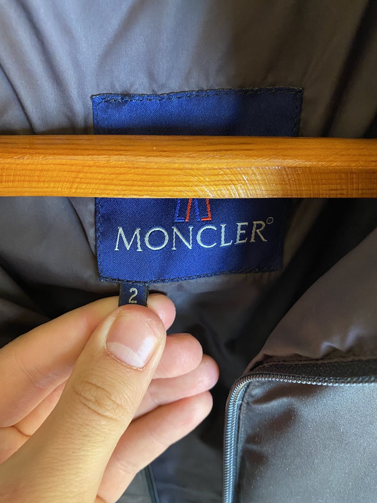 Moncler Vintage Moncler parka puffer down jacket womens Size ONE SIZE - 3 Thumbnail