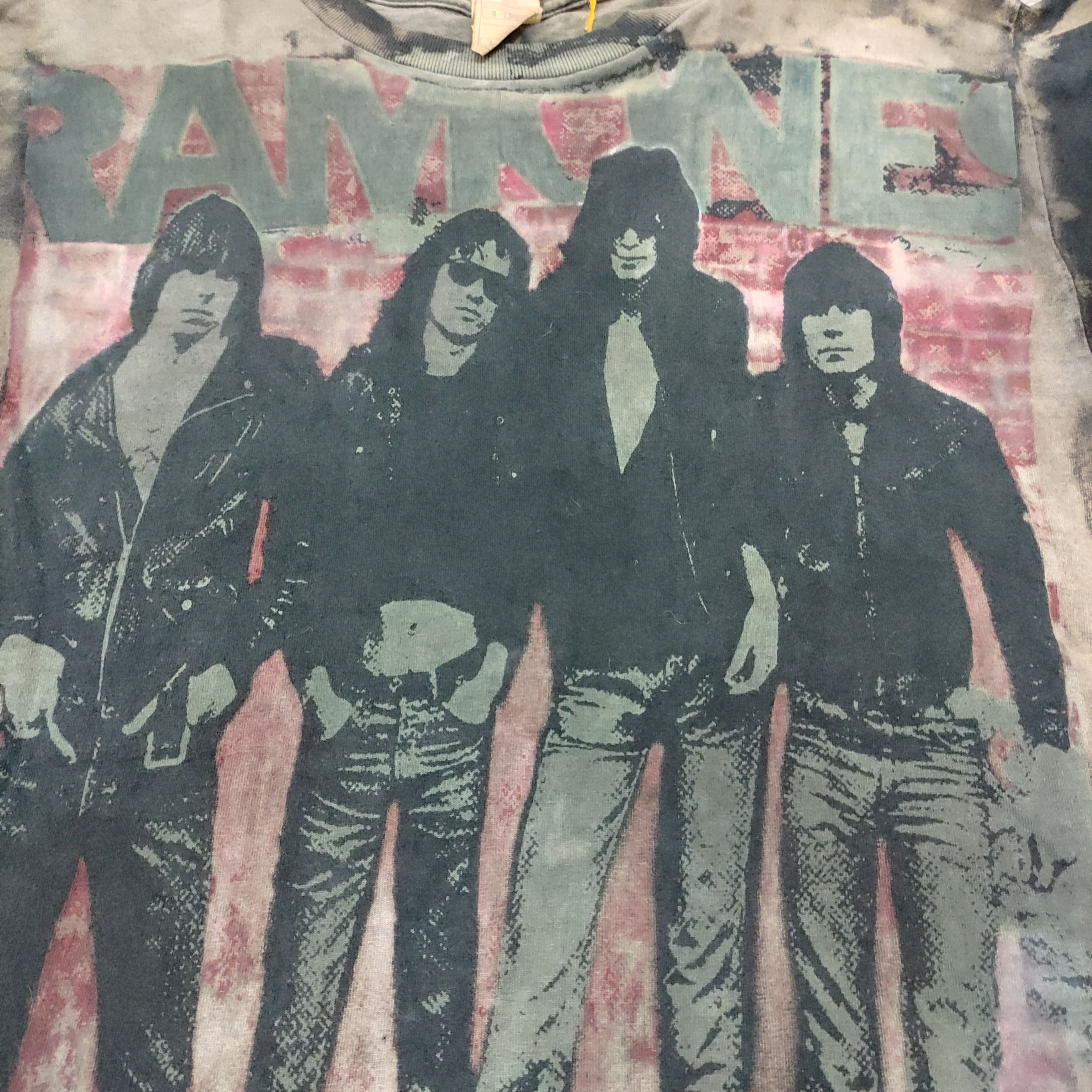 Band Tees × Vintage Vintage ramones band tees mosquitohead rare ‘00 Size US L / EU 52-54 / 3 - 3 Thumbnail