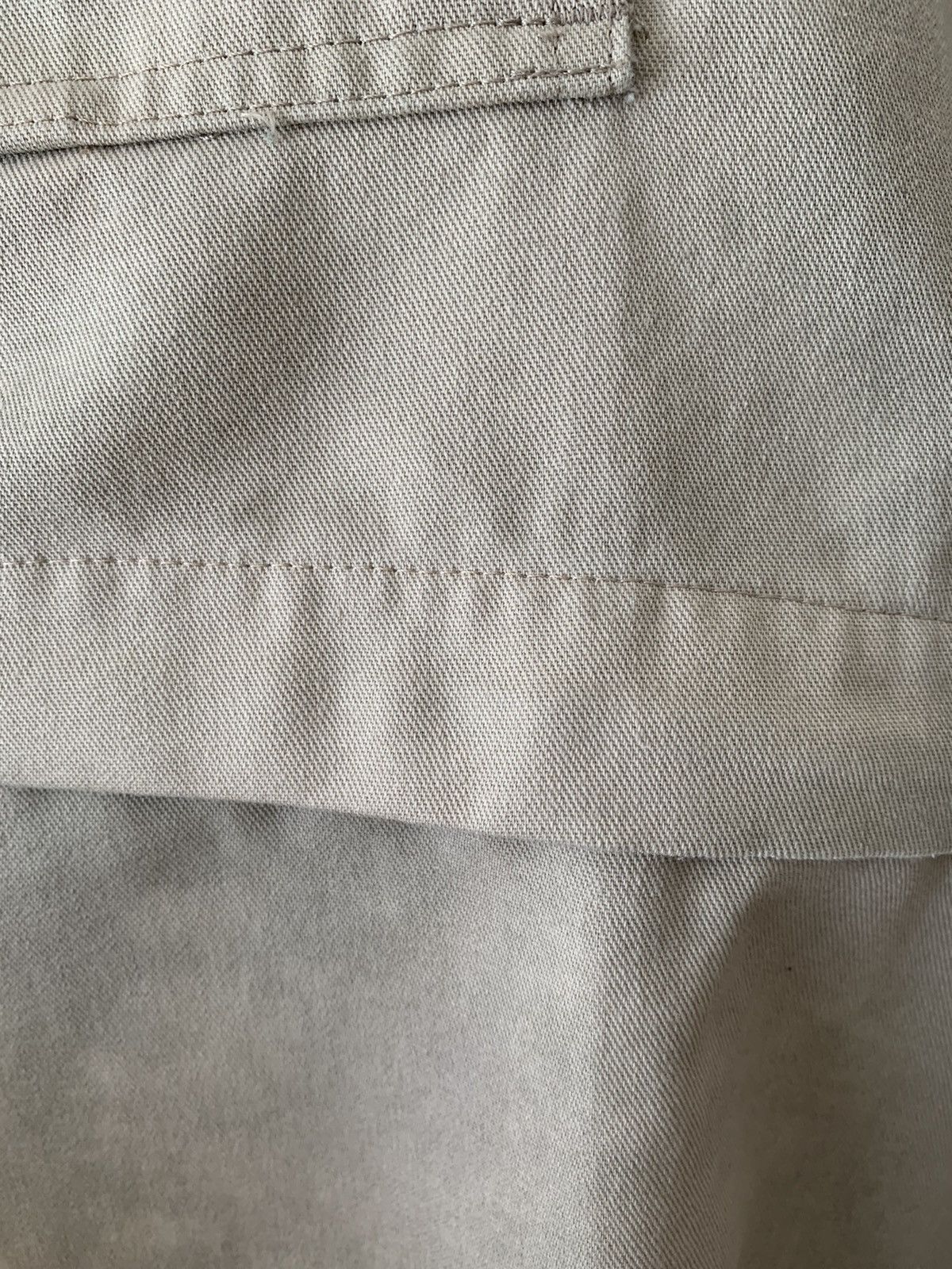 Japanese Brand Vintage Lowkey Camo Beige Shorts Size US 33 - 16 Thumbnail