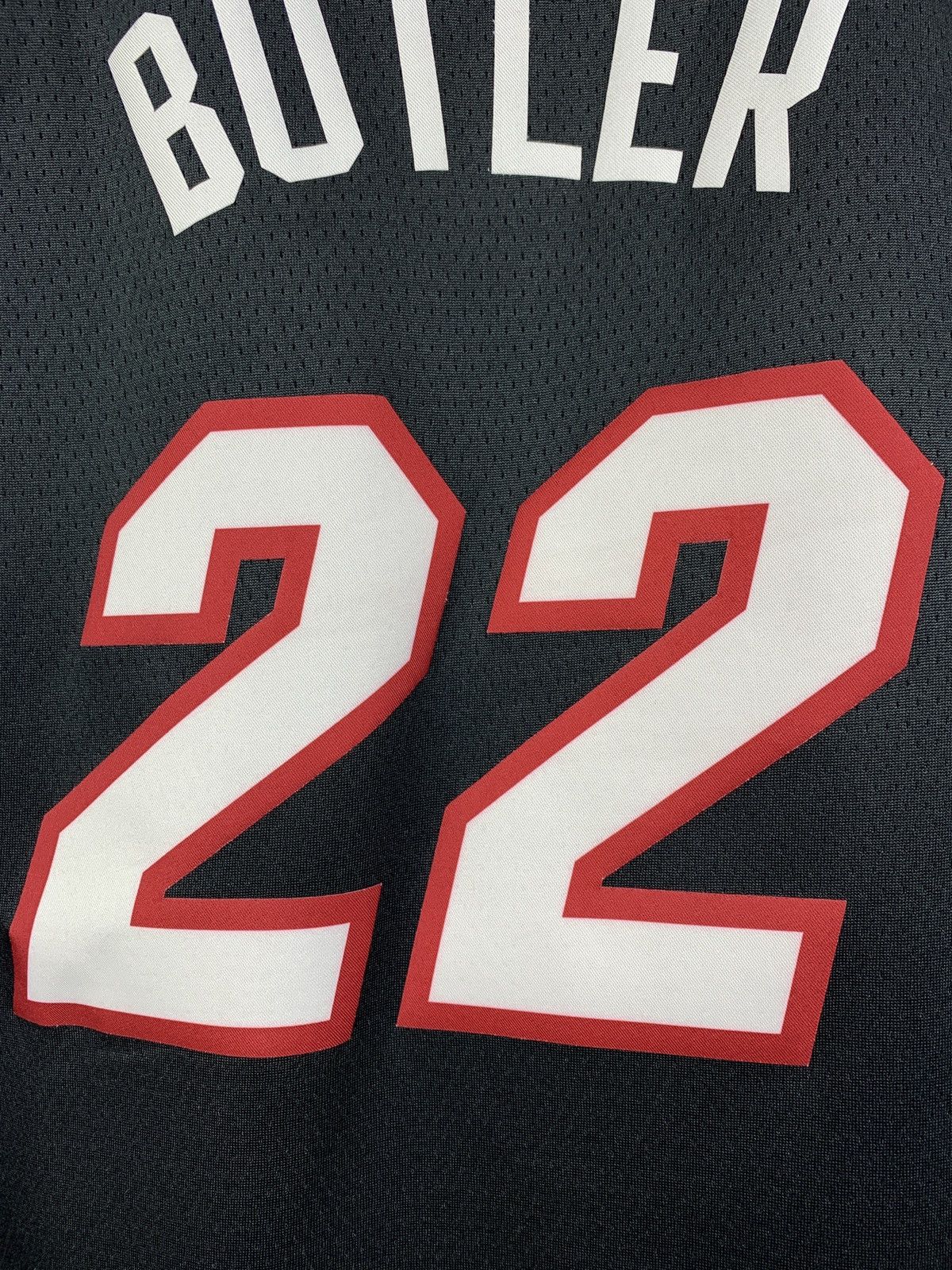 NBA Vintage Nike NBA Miami Heat 22 Butler Jersey Size US S / EU 44-46 / 1 - 10 Thumbnail