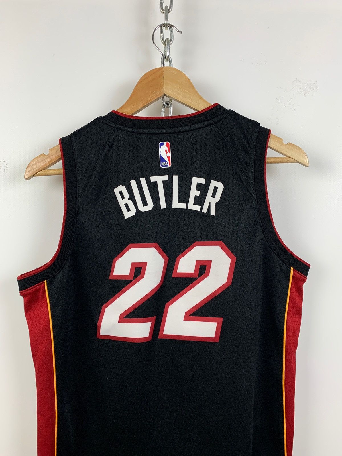 NBA Vintage Nike NBA Miami Heat 22 Butler Jersey Size US S / EU 44-46 / 1 - 4 Thumbnail