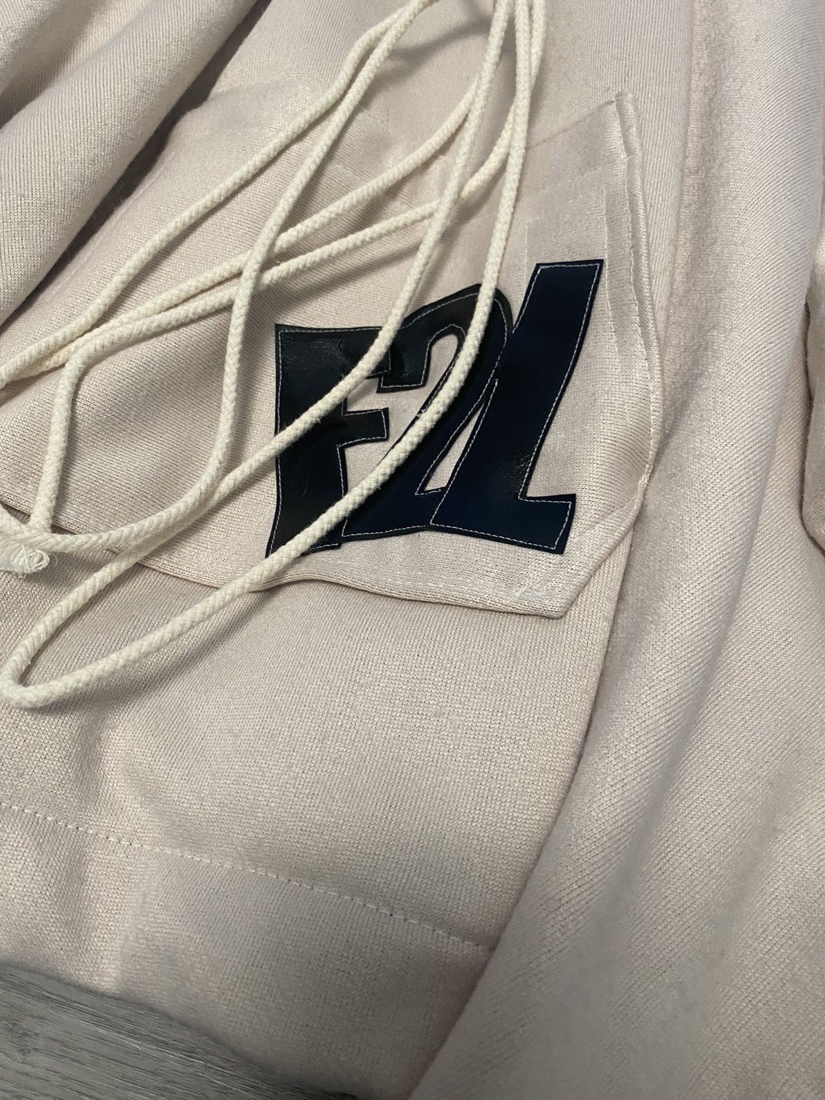 Designer × Handmade F2L hooded poncho OS Size US L / EU 52-54 / 3 - 4 Thumbnail