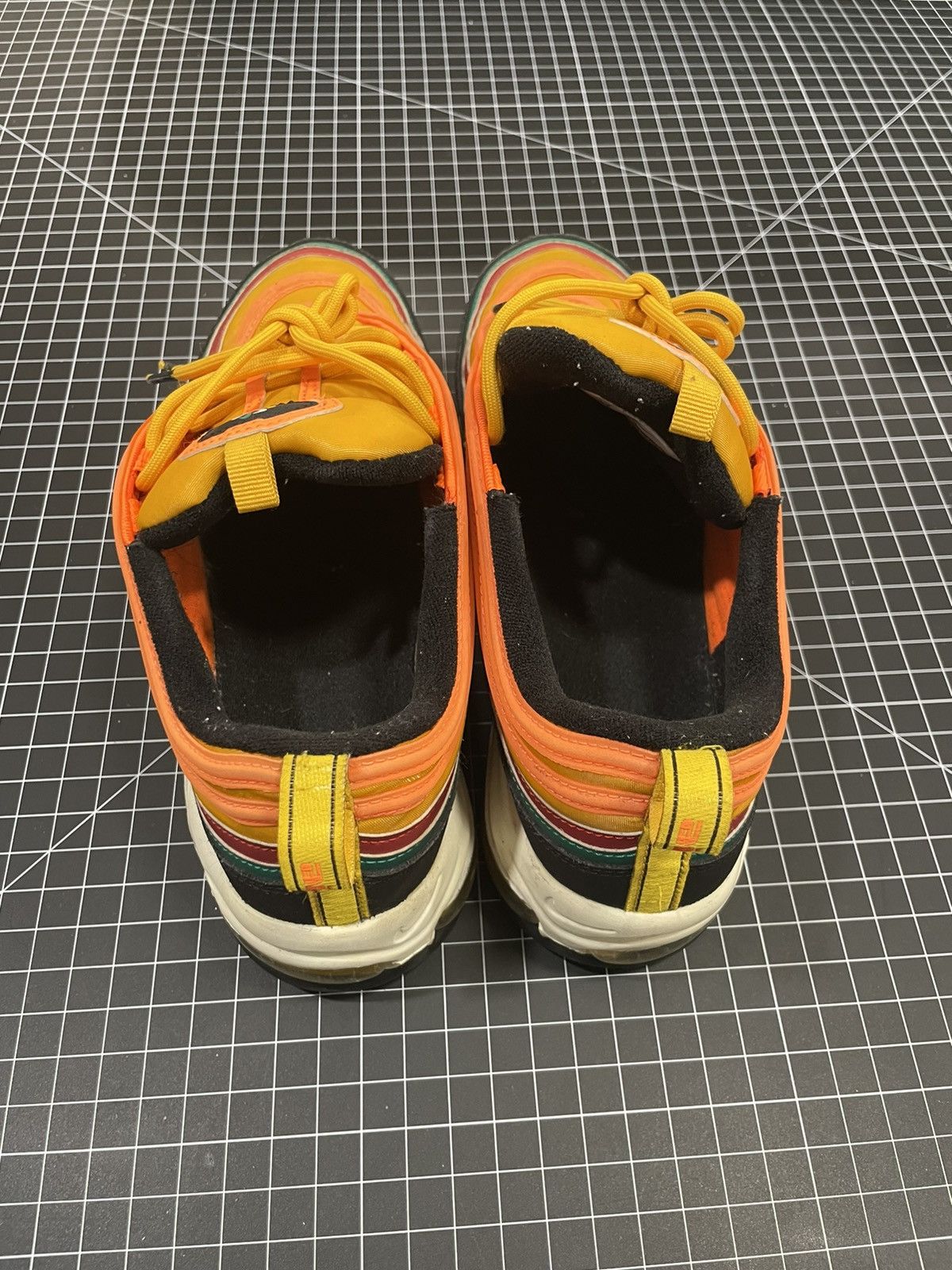 Nike Nike Air Max 97 Size US 9.5 / EU 42-43 - 4 Thumbnail