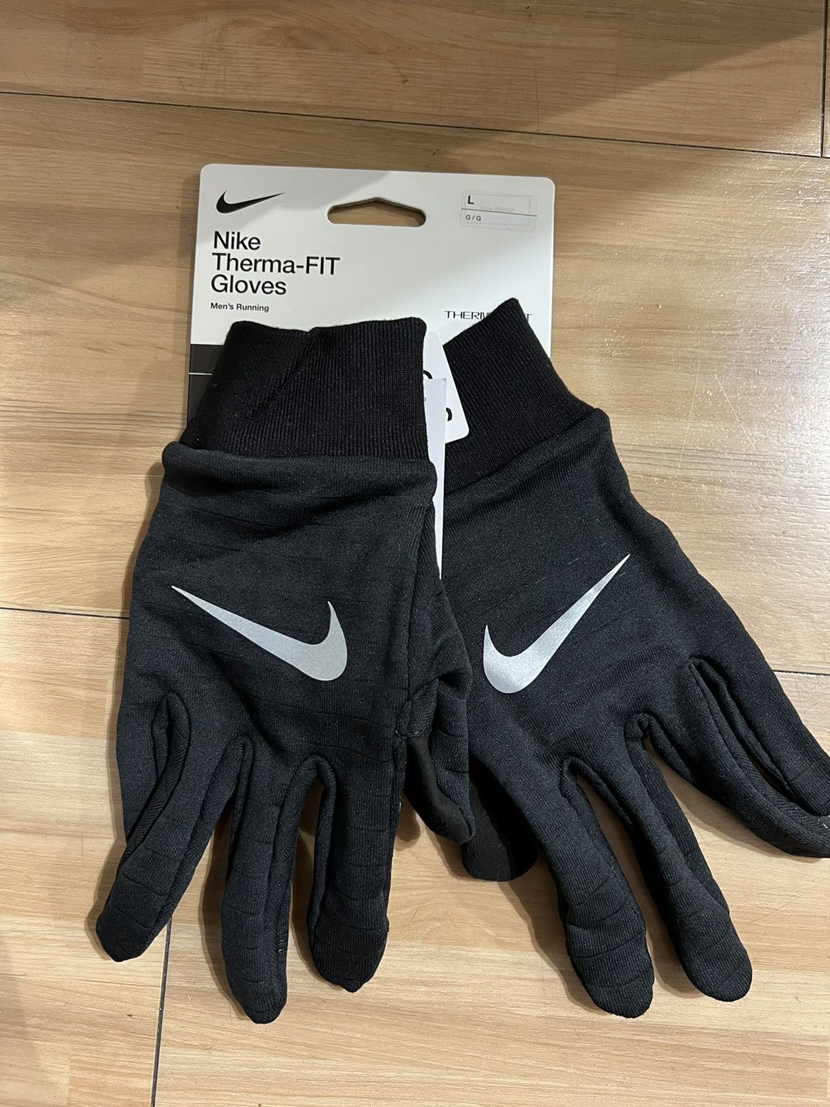 Nike Sportswear Streetwear Nike sphere therma fit running gloves Grailed