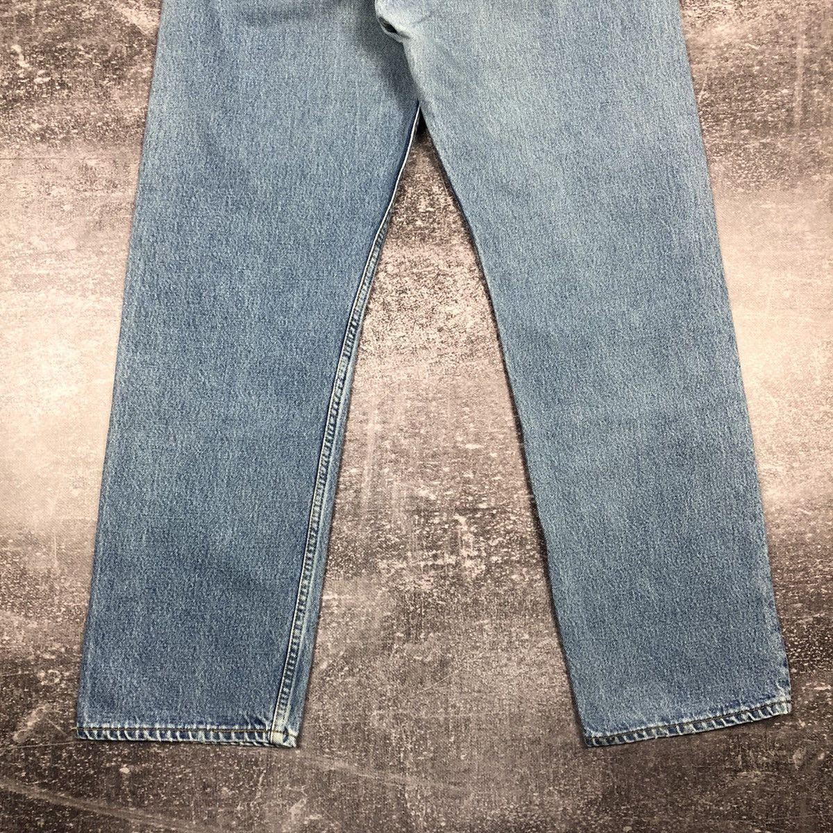 Levi's × Levi's Vintage Clothing × Vintage Vintage 90s Levi’s 501 Blue Jeans Made in USA Size US 34 / EU 50 - 3 Thumbnail