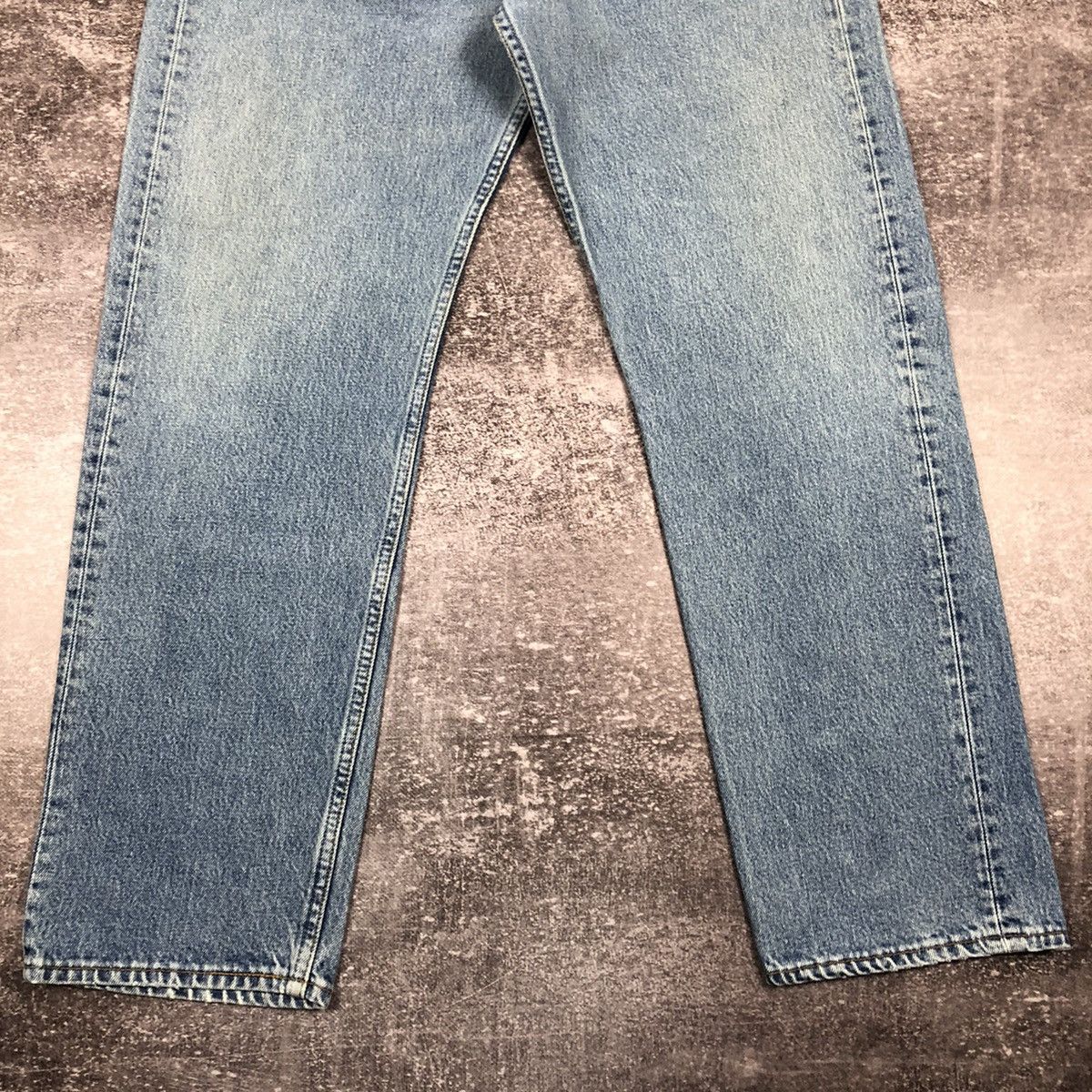 Levi's × Levi's Vintage Clothing × Vintage Vintage 90s Levi’s 501 Blue Jeans Made in USA Size US 34 / EU 50 - 6 Thumbnail