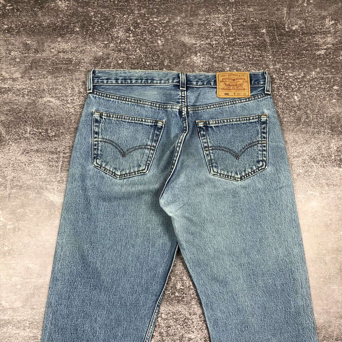 Levi's × Levi's Vintage Clothing × Vintage Vintage 90s Levi’s 501 Blue Jeans Made in USA Size US 34 / EU 50 - 2 Thumbnail