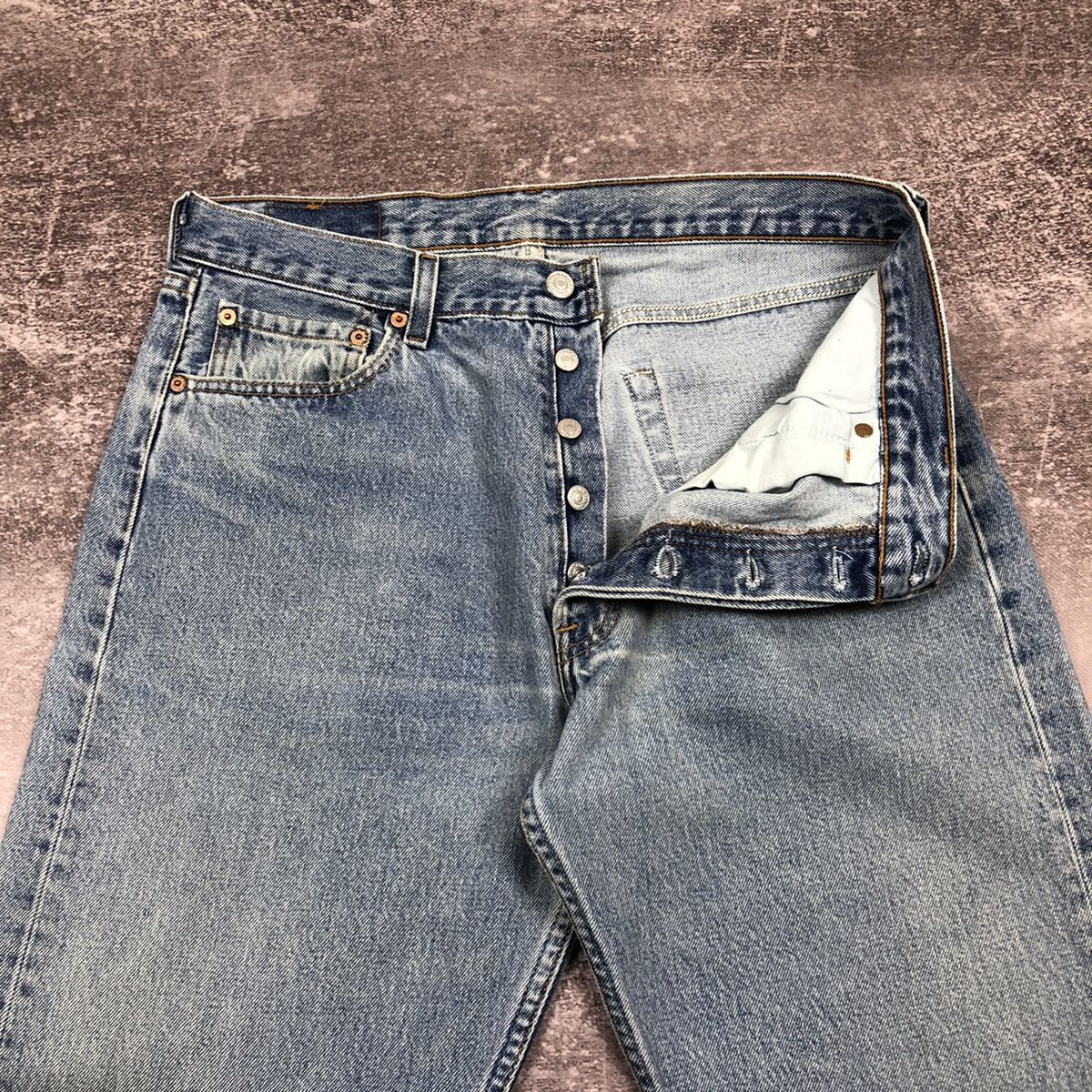 Levi's × Levi's Vintage Clothing × Vintage Vintage 90s Levi’s 501 Blue Jeans Made in USA Size US 34 / EU 50 - 10 Thumbnail