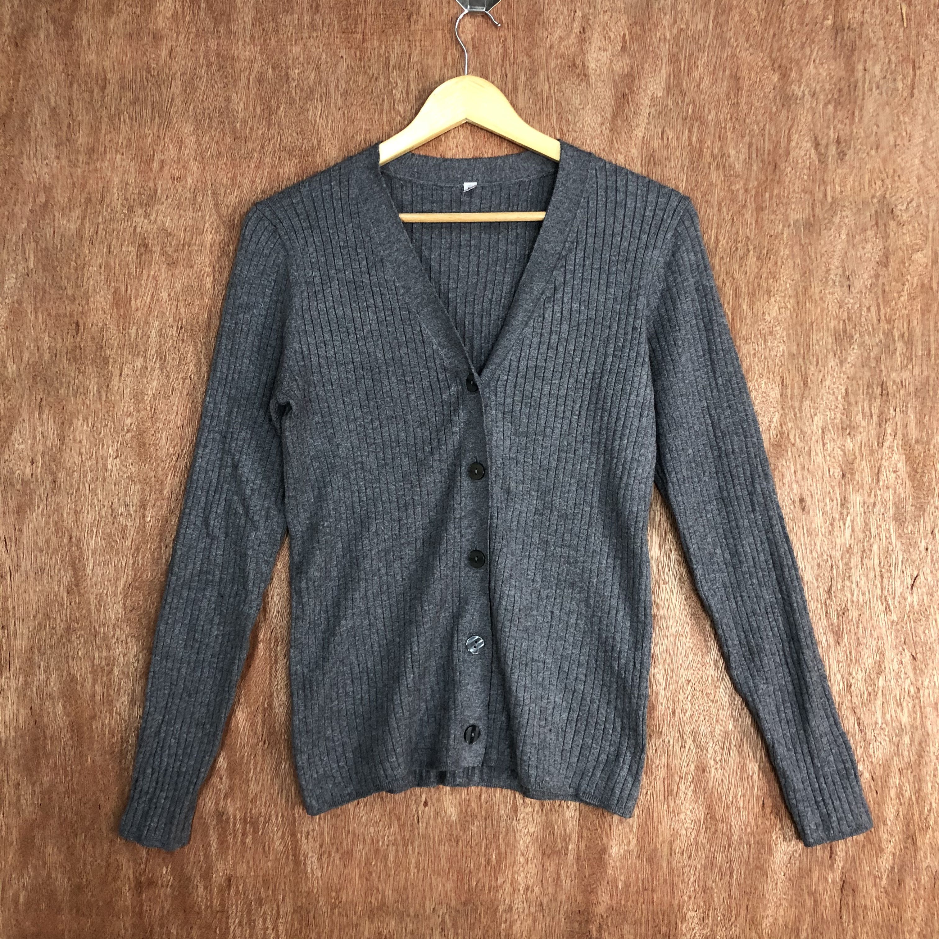 Japanese Brand Japan Brand Grey Cardigan knitwear vintage #6057 Size US M / EU 48-50 / 2 - 1 Thumbnail