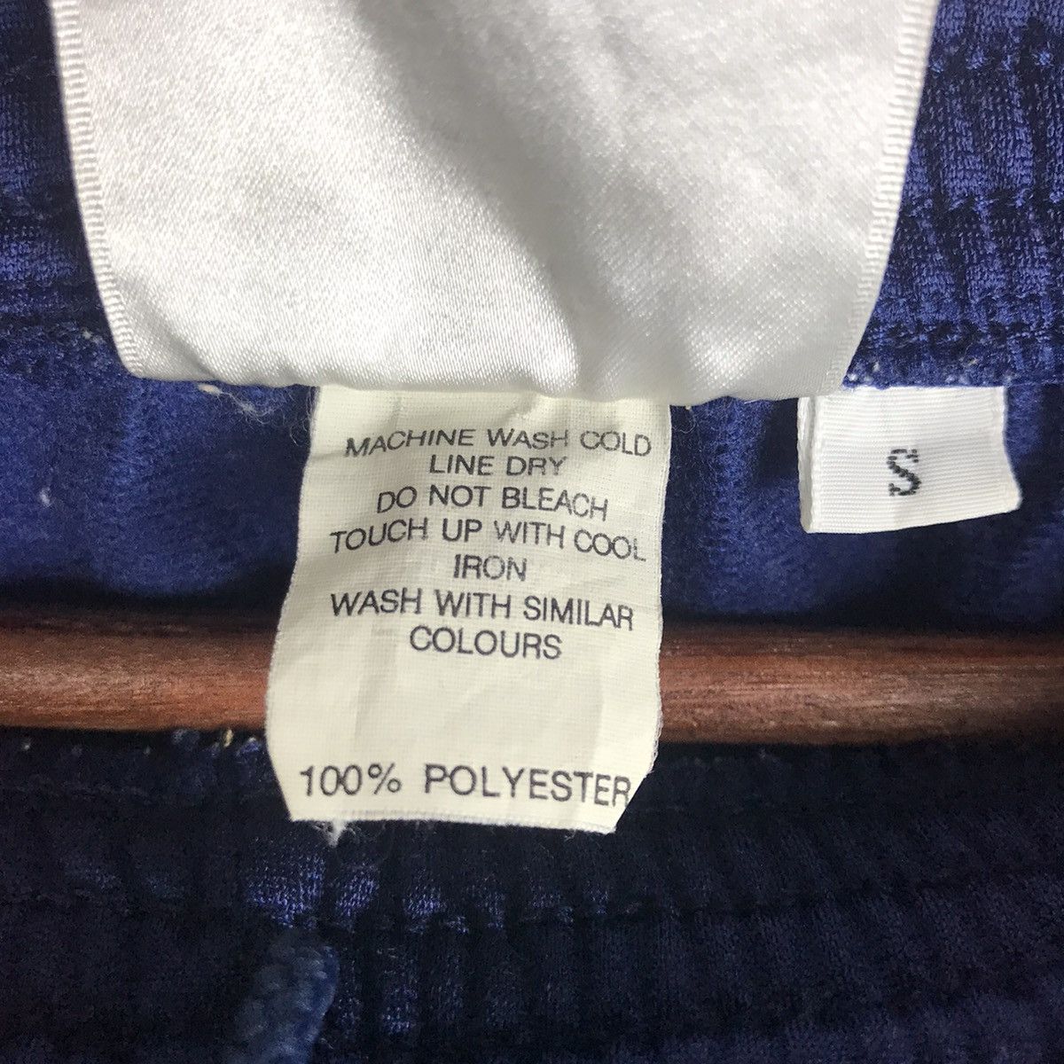 Adidas × Vintage Y2K Adidas Liverpool Sweatpants – Must-have for true Reds! Size US 30 / EU 46 - 3 Thumbnail