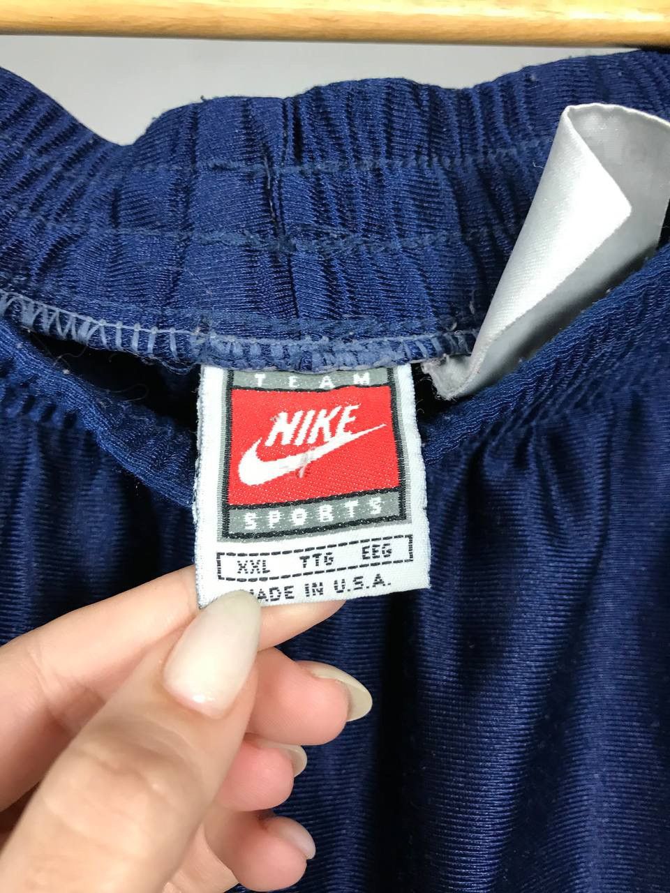 Vintage Nike swoosh vintage streetwear shorts Size US 38 / EU 54 - 4 Thumbnail