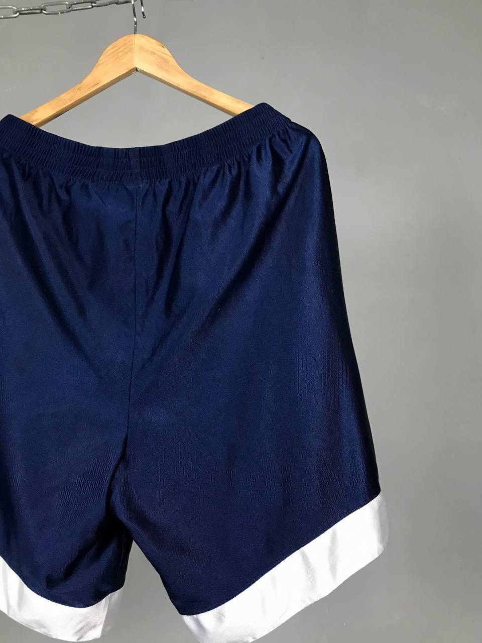 Vintage Nike swoosh vintage streetwear shorts Size US 38 / EU 54 - 7 Thumbnail