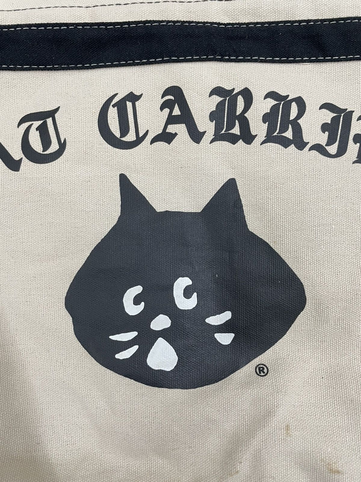 Issey Miyake × Ne-Net Ne-Net by Issey Miyake Cat Carrier Cross Body Bag Size ONE SIZE - 8 Thumbnail