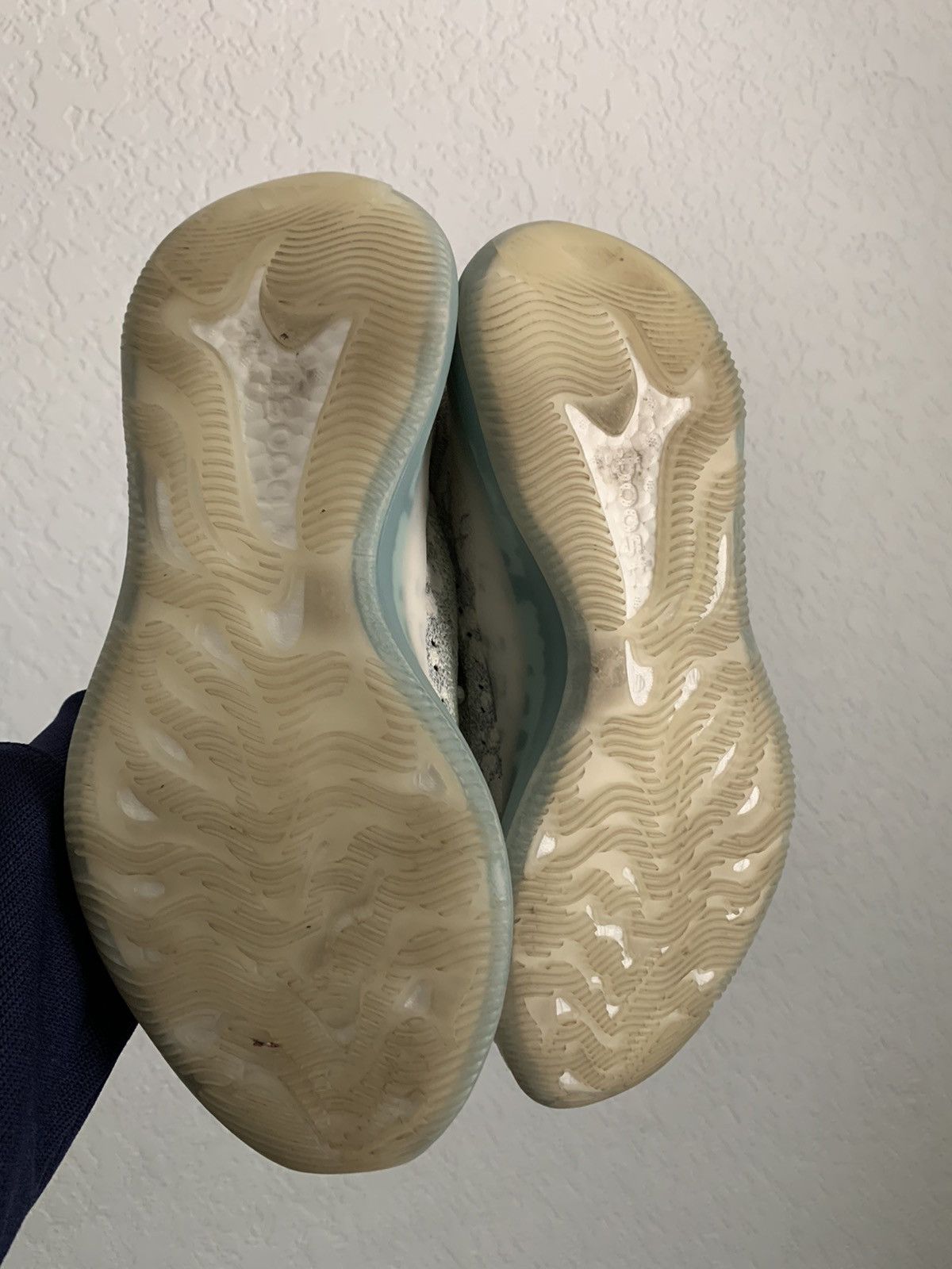 Adidas × Kanye West Yeezy boost 380 alien blue Size US 10 / EU 43 - 6 Thumbnail