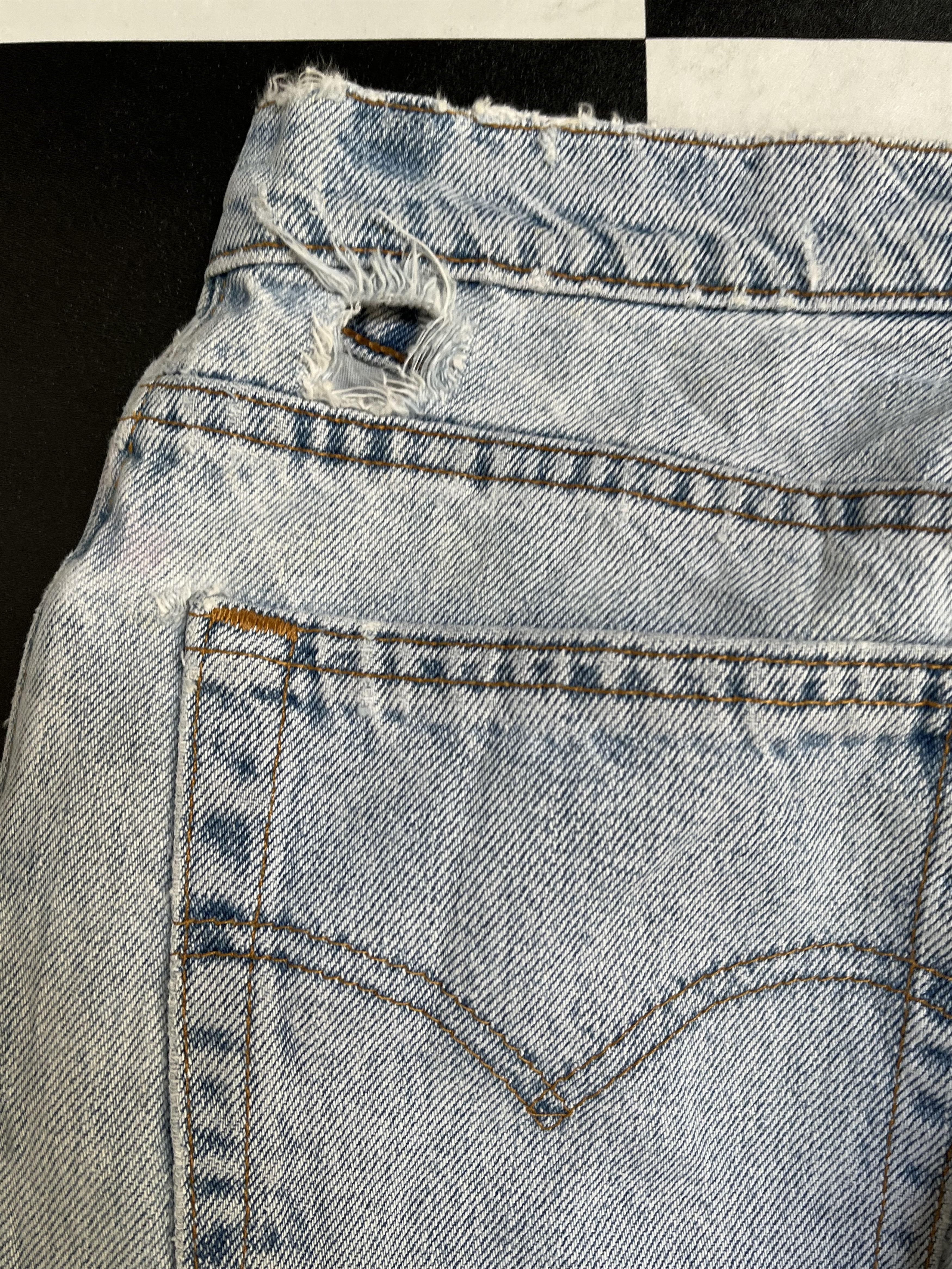 Levi's × Vintage Vintage 90s Levi's 512 Tapered Leg Jean Made in usa L223 Size US 28 / EU 44 - 13 Thumbnail