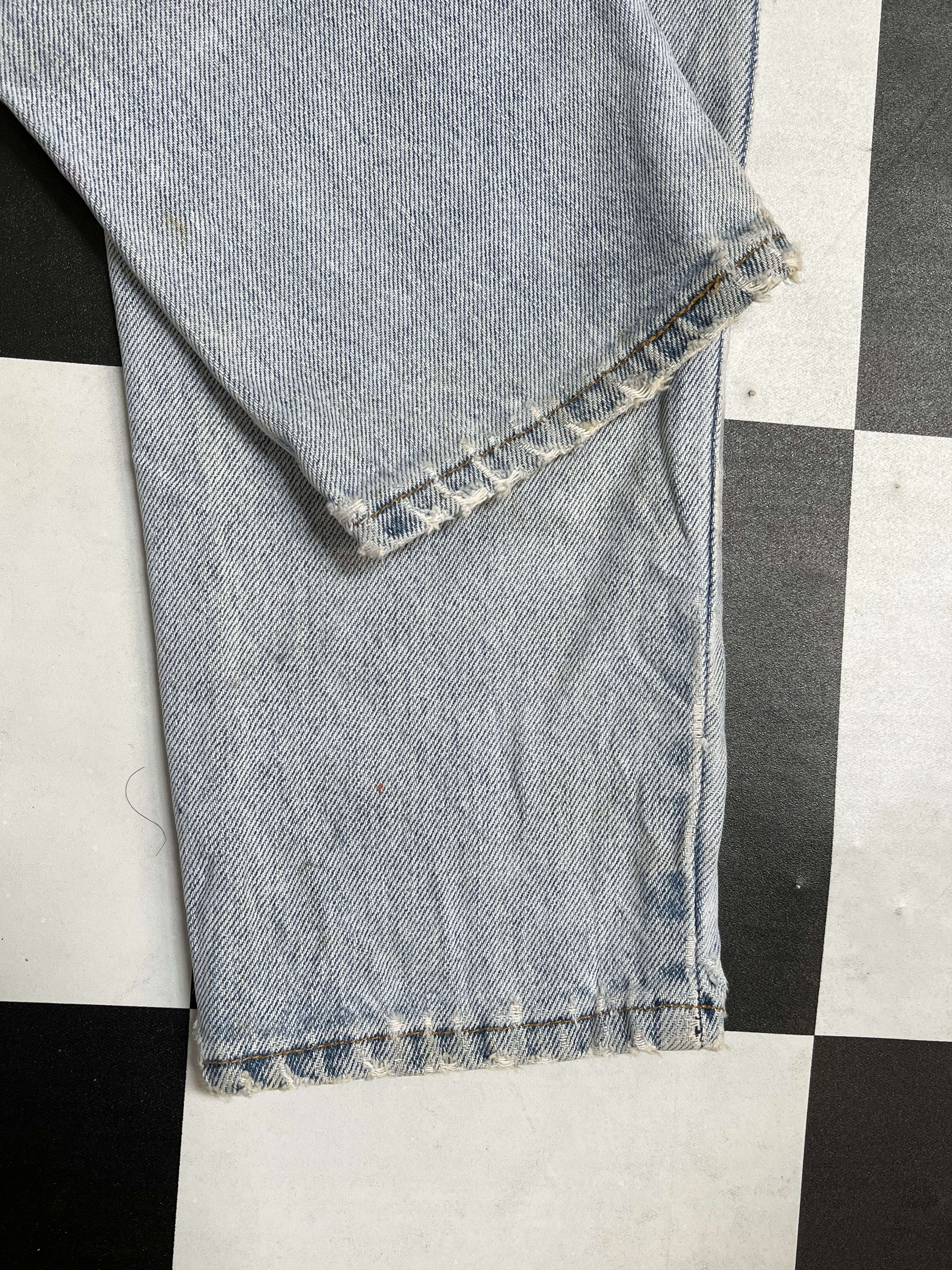Levi's × Vintage Vintage 90s Levi's 512 Tapered Leg Jean Made in usa L223 Size US 28 / EU 44 - 8 Thumbnail