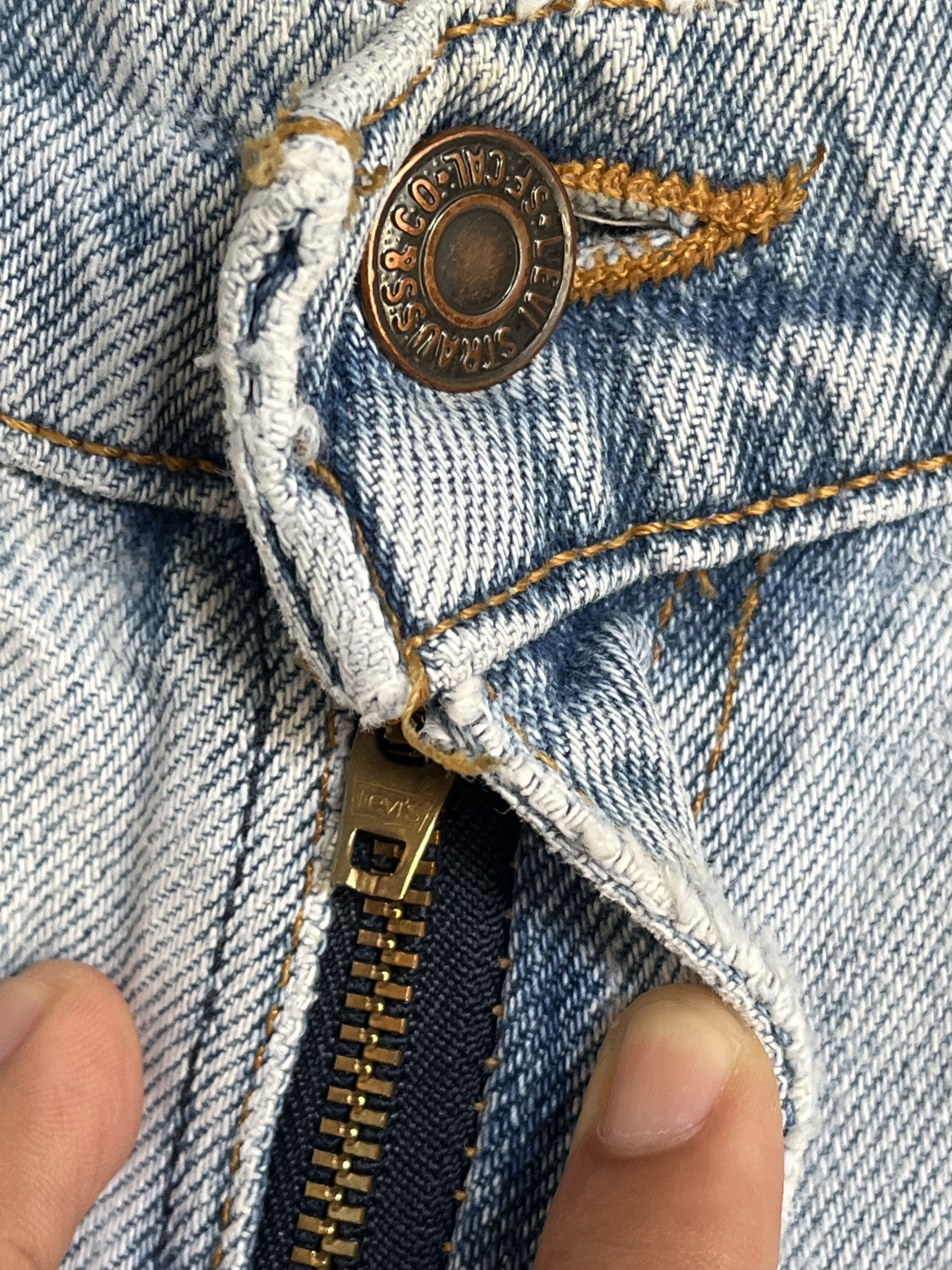 Levi's × Vintage Vintage 90s Levi's 512 Tapered Leg Jean Made in usa L223 Size US 28 / EU 44 - 5 Thumbnail