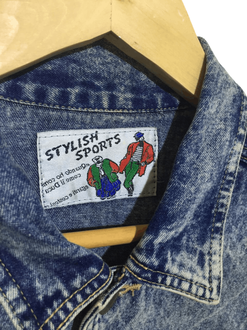 Japanese Brand × Vintage Vintage Stylish Sports Acid Wash Trucker Denim Jacket Size US M / EU 48-50 / 2 - 4 Thumbnail