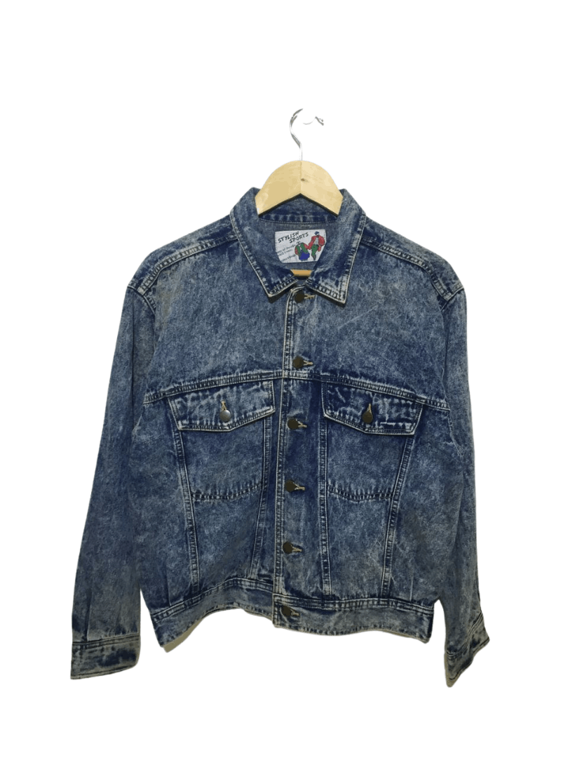 Japanese Brand × Vintage Vintage Stylish Sports Acid Wash Trucker Denim Jacket Size US M / EU 48-50 / 2 - 1 Thumbnail