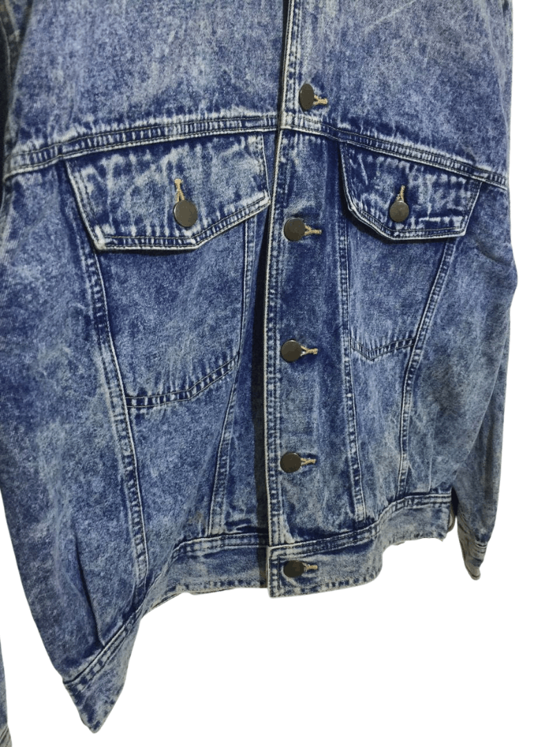 Japanese Brand × Vintage Vintage Stylish Sports Acid Wash Trucker Denim Jacket Size US M / EU 48-50 / 2 - 3 Thumbnail