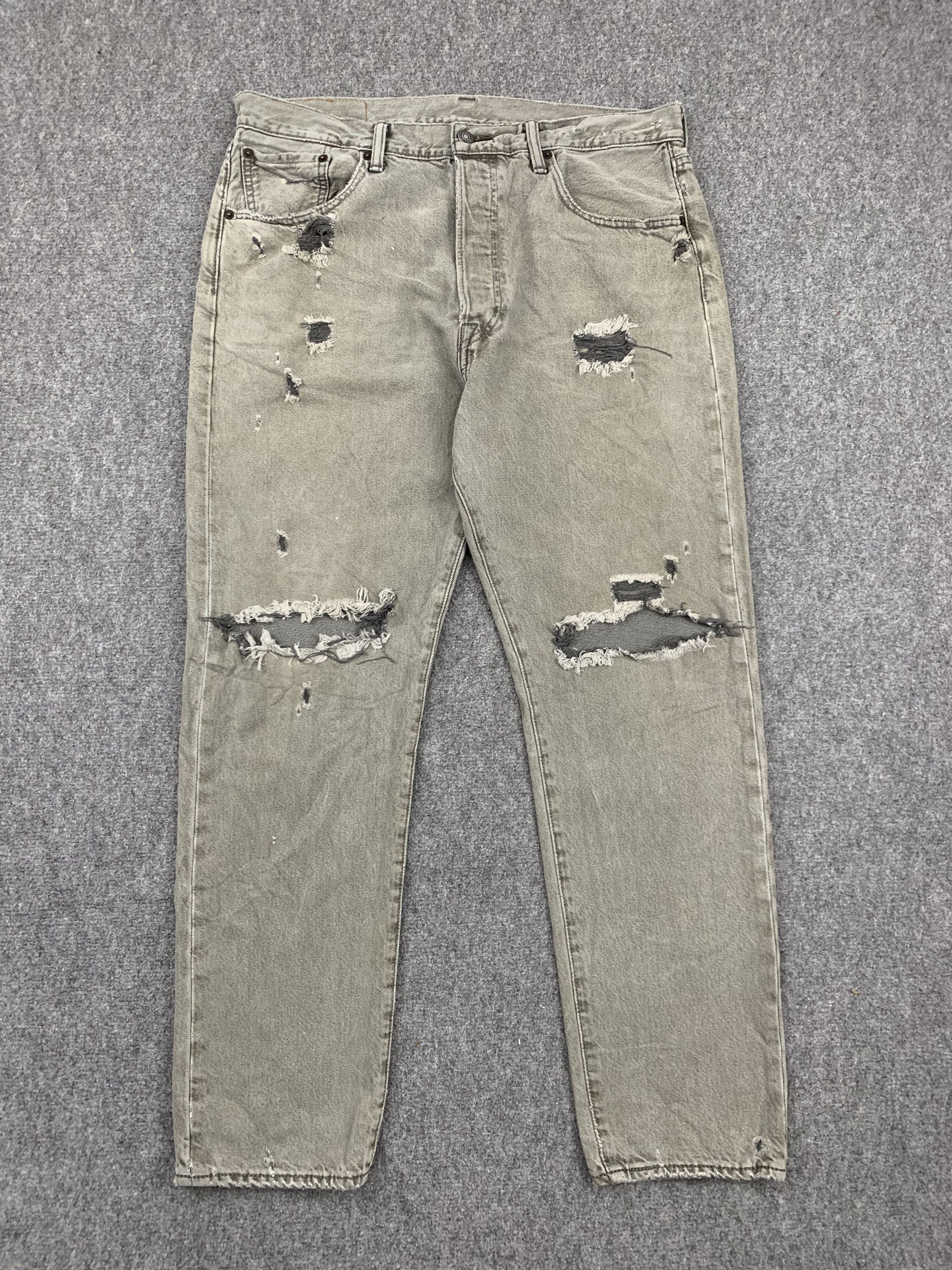 Ripped Distressed Vintage Levis 501 Faded Black Jeans