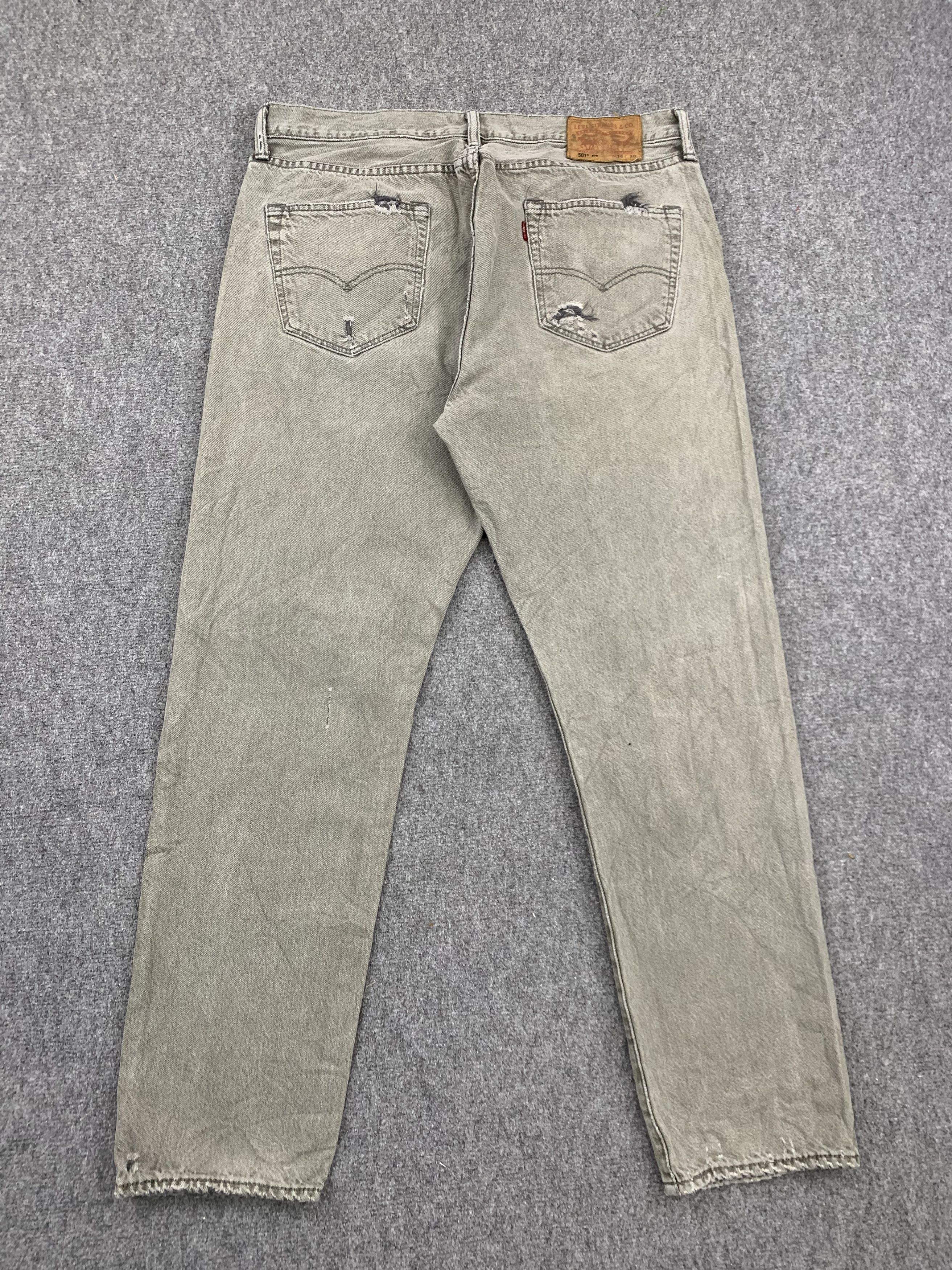 Levi's × Vintage Ripped Distressed Vintage Levis 501 Faded Black Jeans Size US 35 - 21 Thumbnail