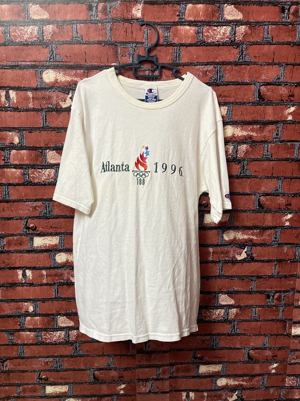 Vintage Champion x Atlanta 1996 olympics tshirt