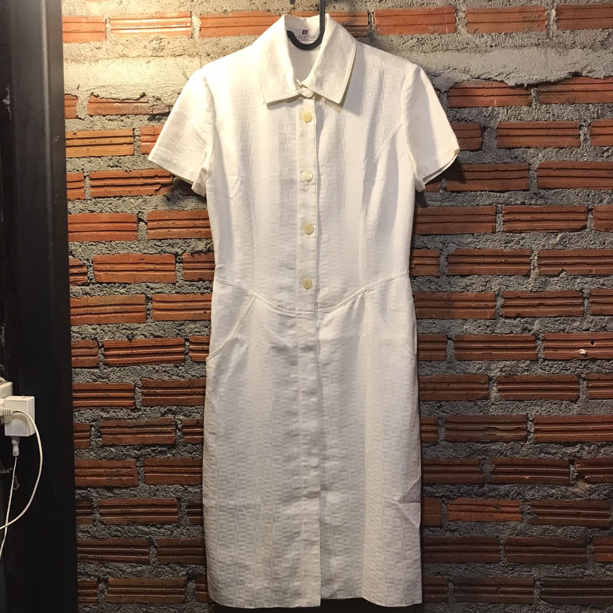 Givenchy Givenchy Dress Monogram Logo Size M / US 6-8 / IT 42-44 - 1 Thumbnail