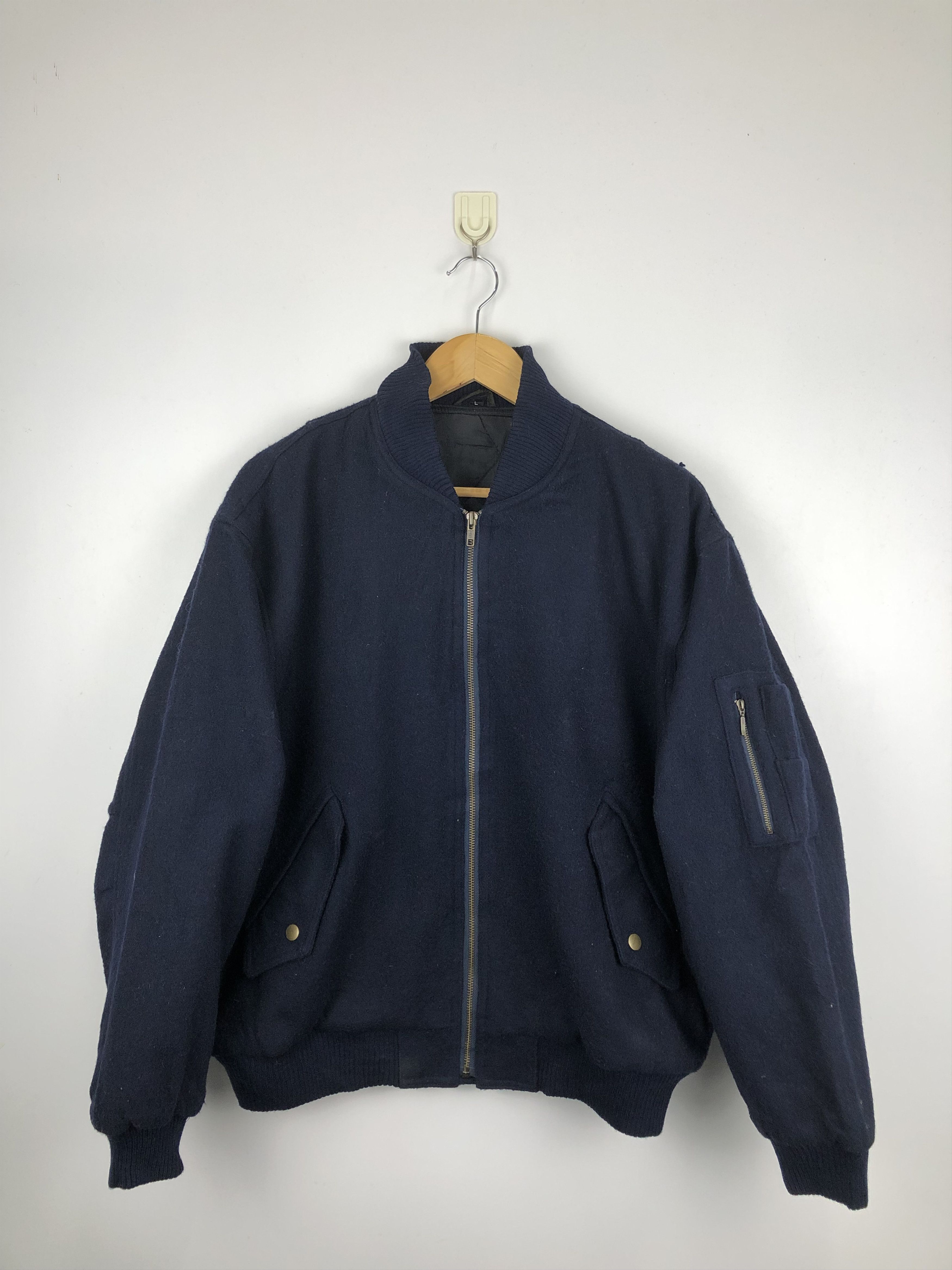 Japanese Brand Vintage Japanese Brand Zipper Bomber Jacket V0449 Size US L / EU 52-54 / 3 - 1 Thumbnail