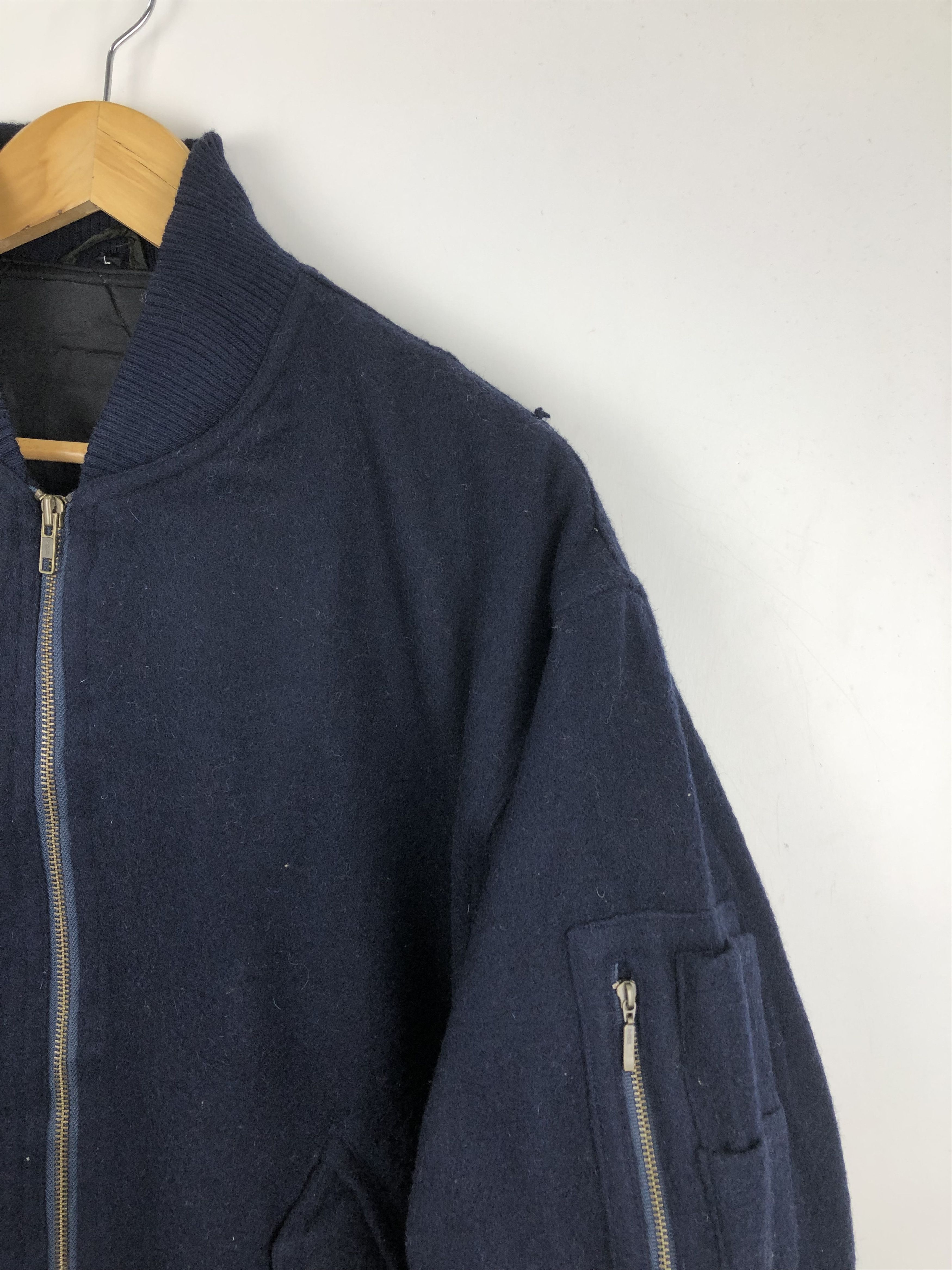 Japanese Brand Vintage Japanese Brand Zipper Bomber Jacket V0449 Size US L / EU 52-54 / 3 - 6 Thumbnail