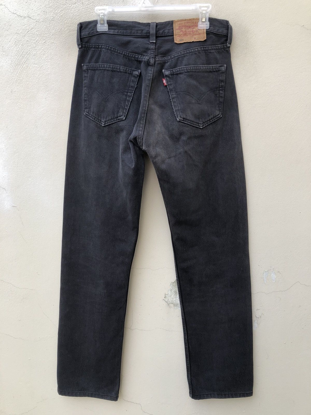 Levi's Vintage 1998 Levi’s 501 Jeans Faded Black Denim Size US 32 / EU 48 - 12 Thumbnail