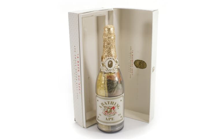 Nigo NFS CHAMPAGNE BOTTLE HAND PRINT TEE Size US XL / EU 56 / 4 - 1 Thumbnail